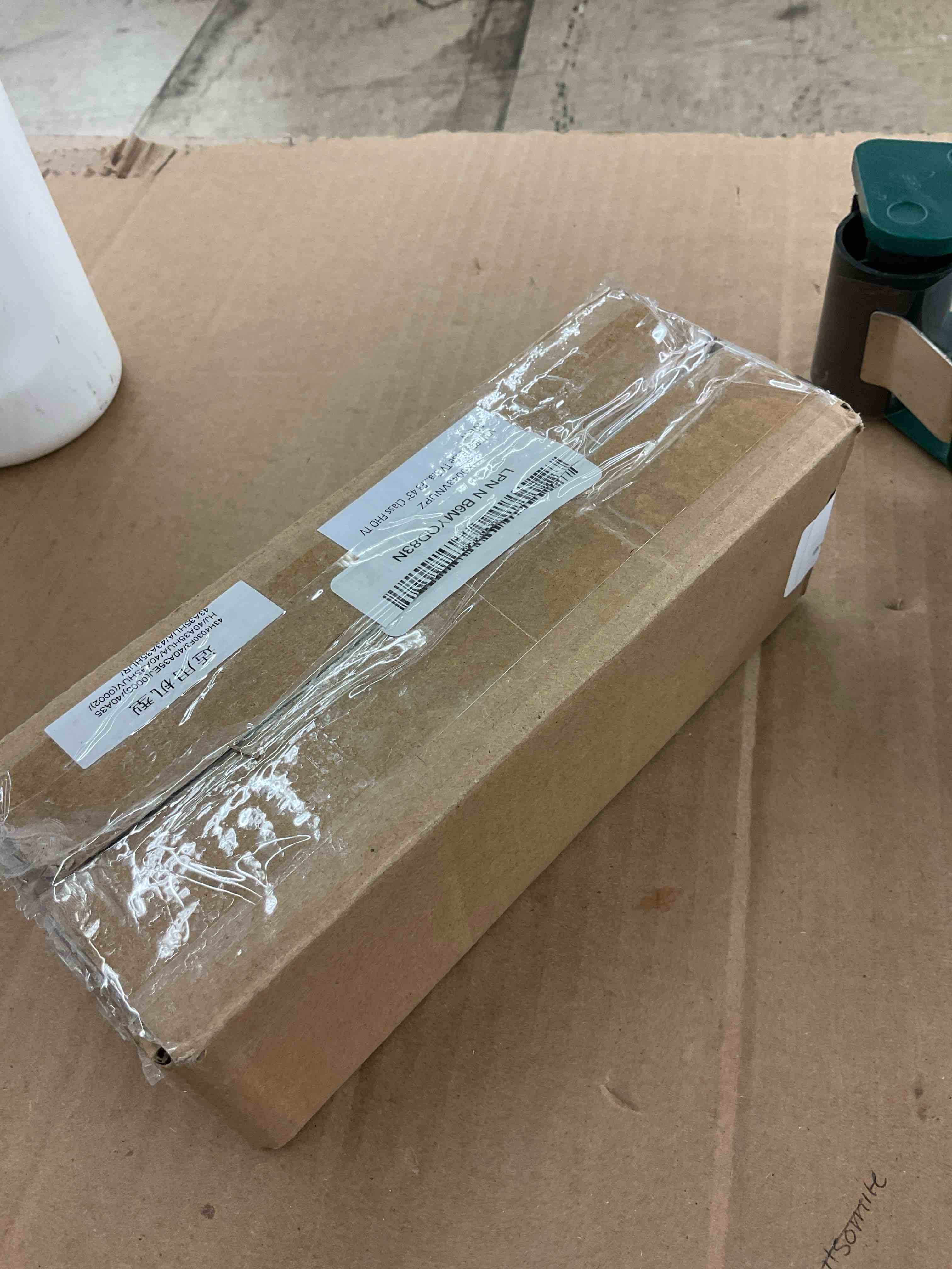 https://s3.amazonaws.com/lotting-images-prod/BoxBids/BXB0507917_1779979857679.jpeg