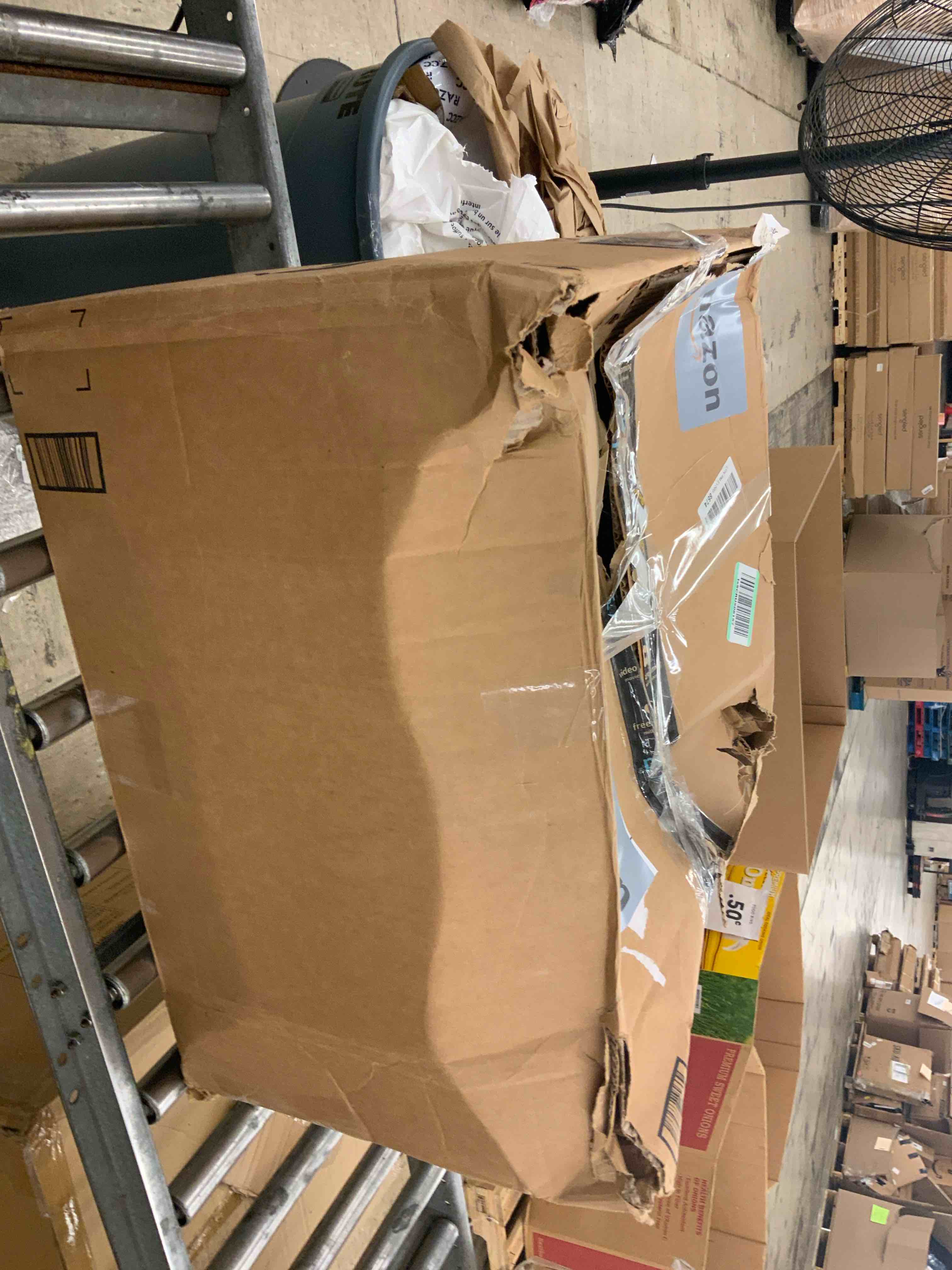 https://s3.amazonaws.com/lotting-images-prod/BoxBids/BXB0600410_1780579317427.jpeg
