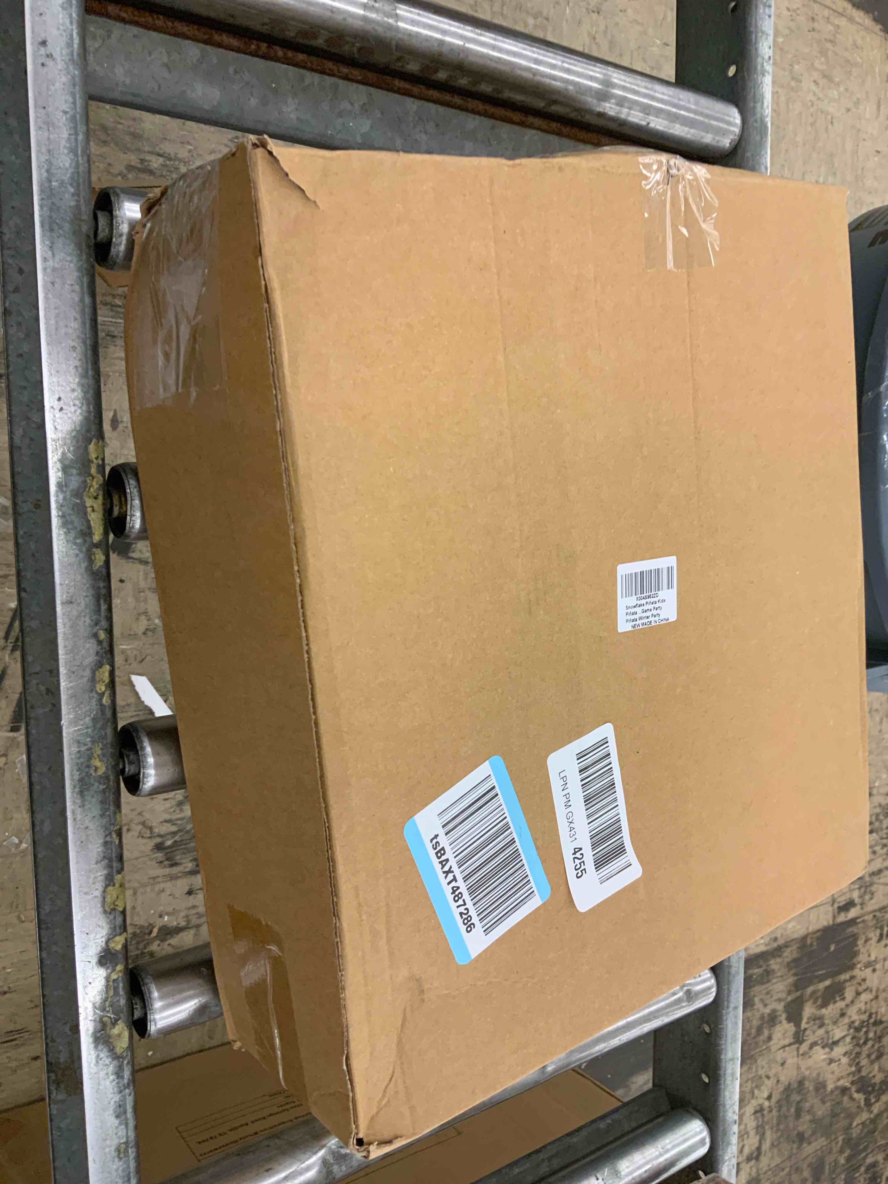 https://s3.amazonaws.com/lotting-images-prod/BoxBids/BXB0600519_1780511855040.jpeg
