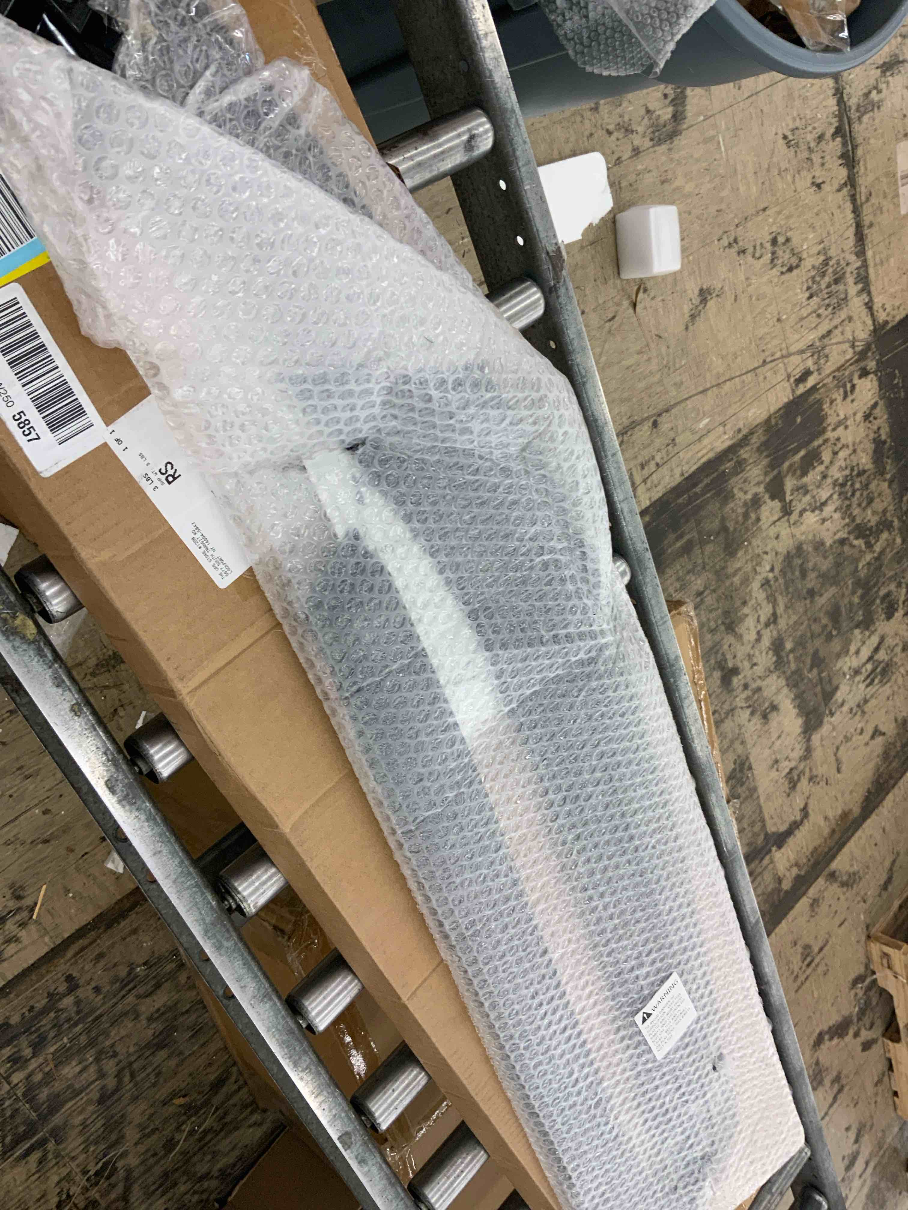 https://s3.amazonaws.com/lotting-images-prod/BoxBids/BXB0600718_1780673967631.jpeg