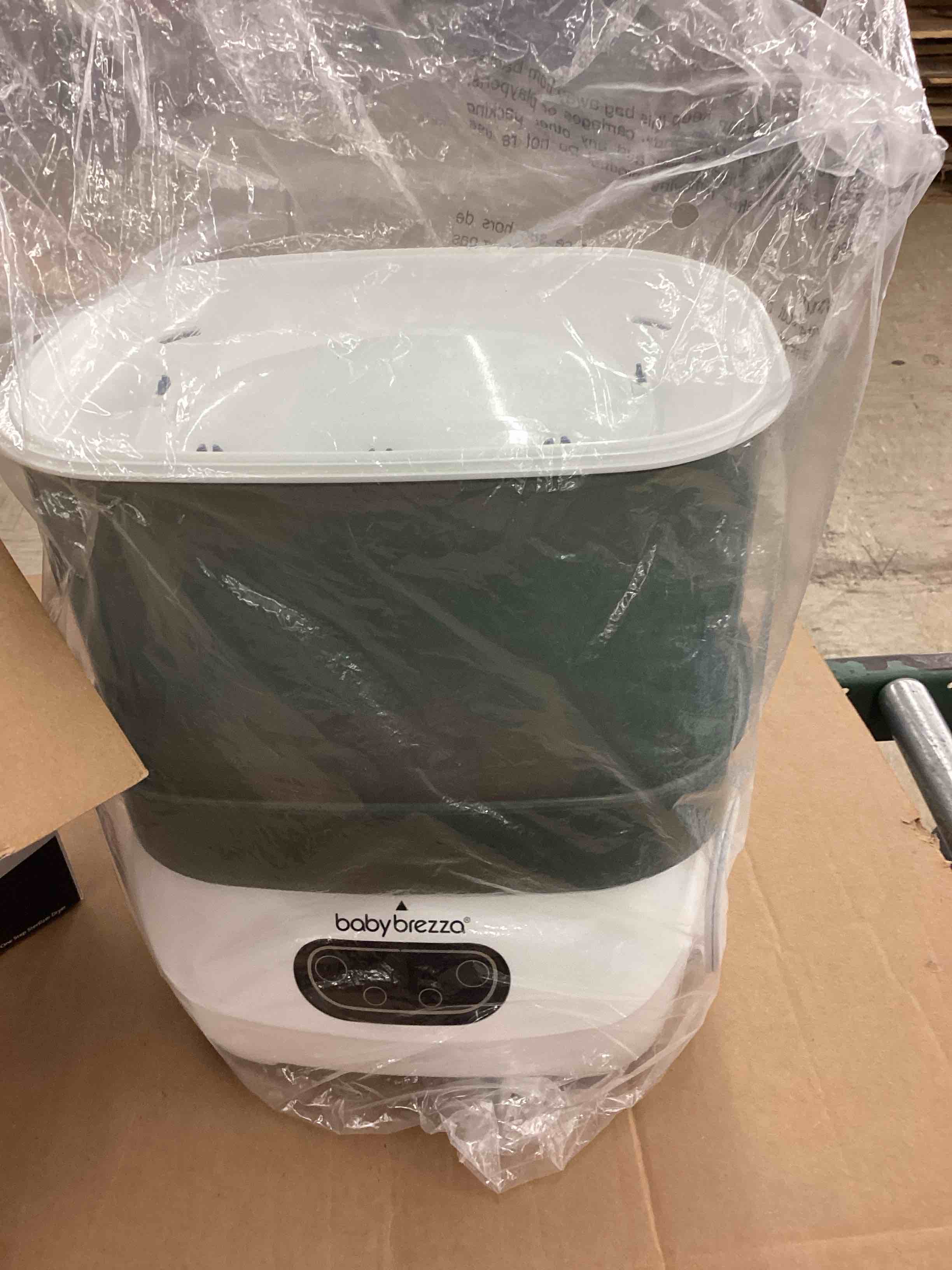 https://s3.amazonaws.com/lotting-images-prod/BoxBids/BXB0600731_1780579467937.jpeg