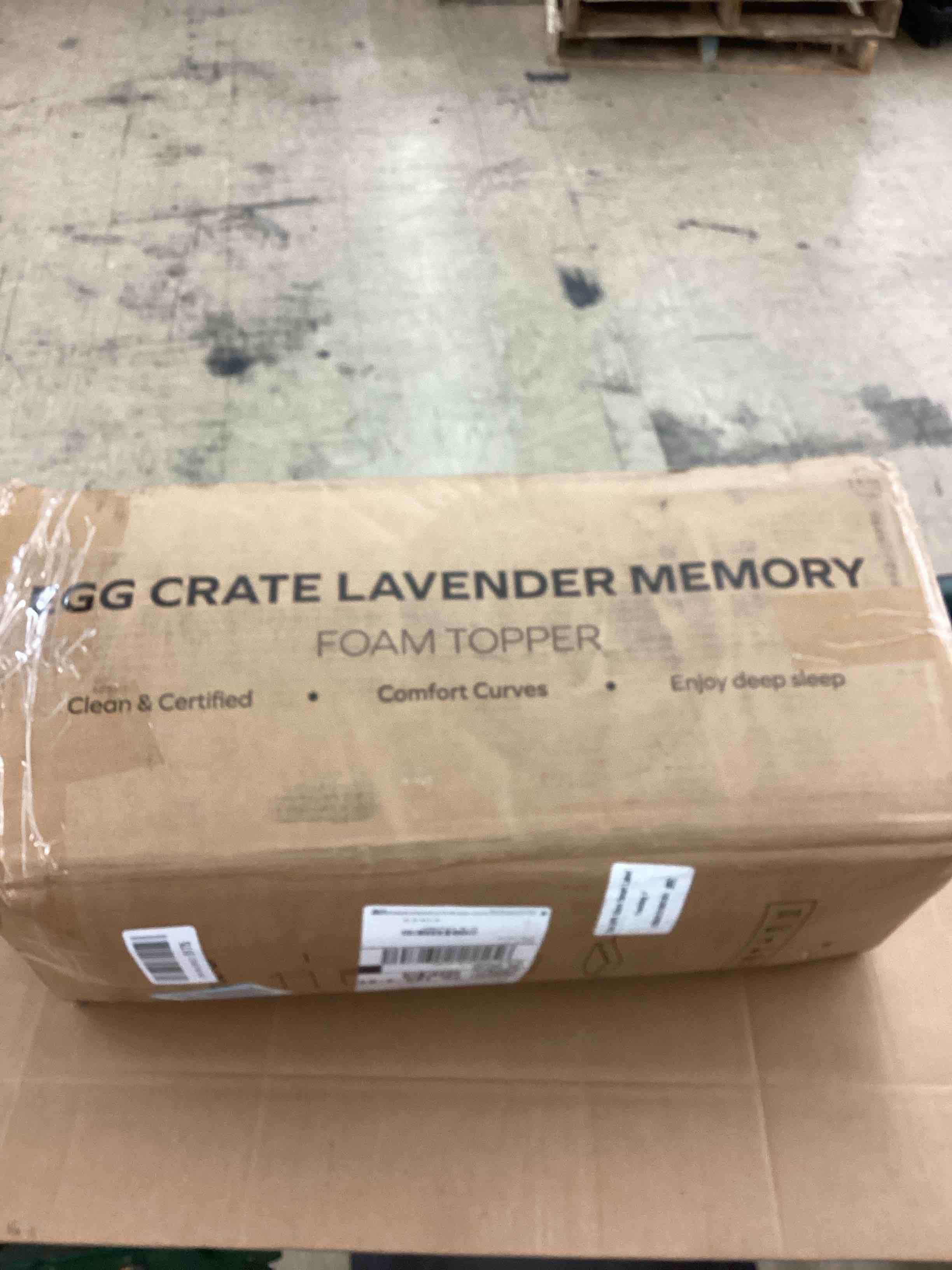 https://s3.amazonaws.com/lotting-images-prod/BoxBids/BXB0600742_1780577712452.jpeg