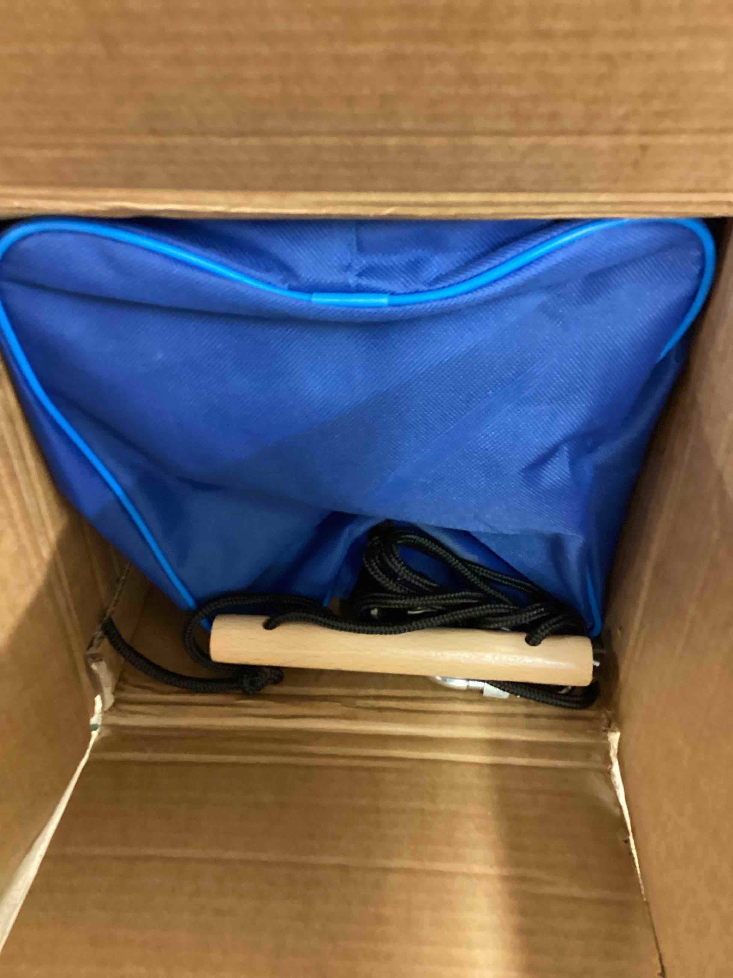 https://s3.amazonaws.com/lotting-images-prod/BoxBids/BXB0600747_1780578598998.jpeg