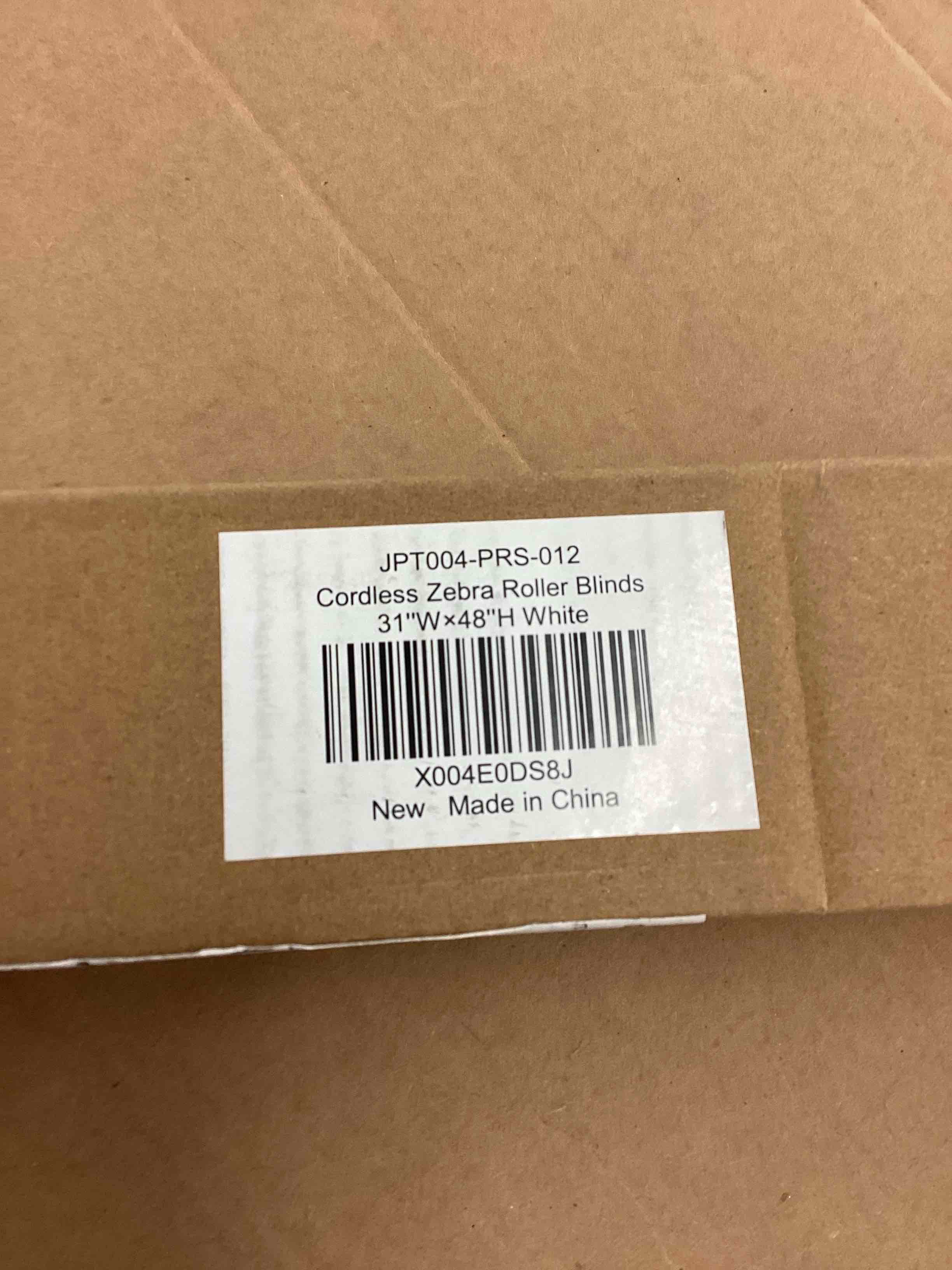 https://s3.amazonaws.com/lotting-images-prod/BoxBids/BXB0600765_1780599056526.jpeg