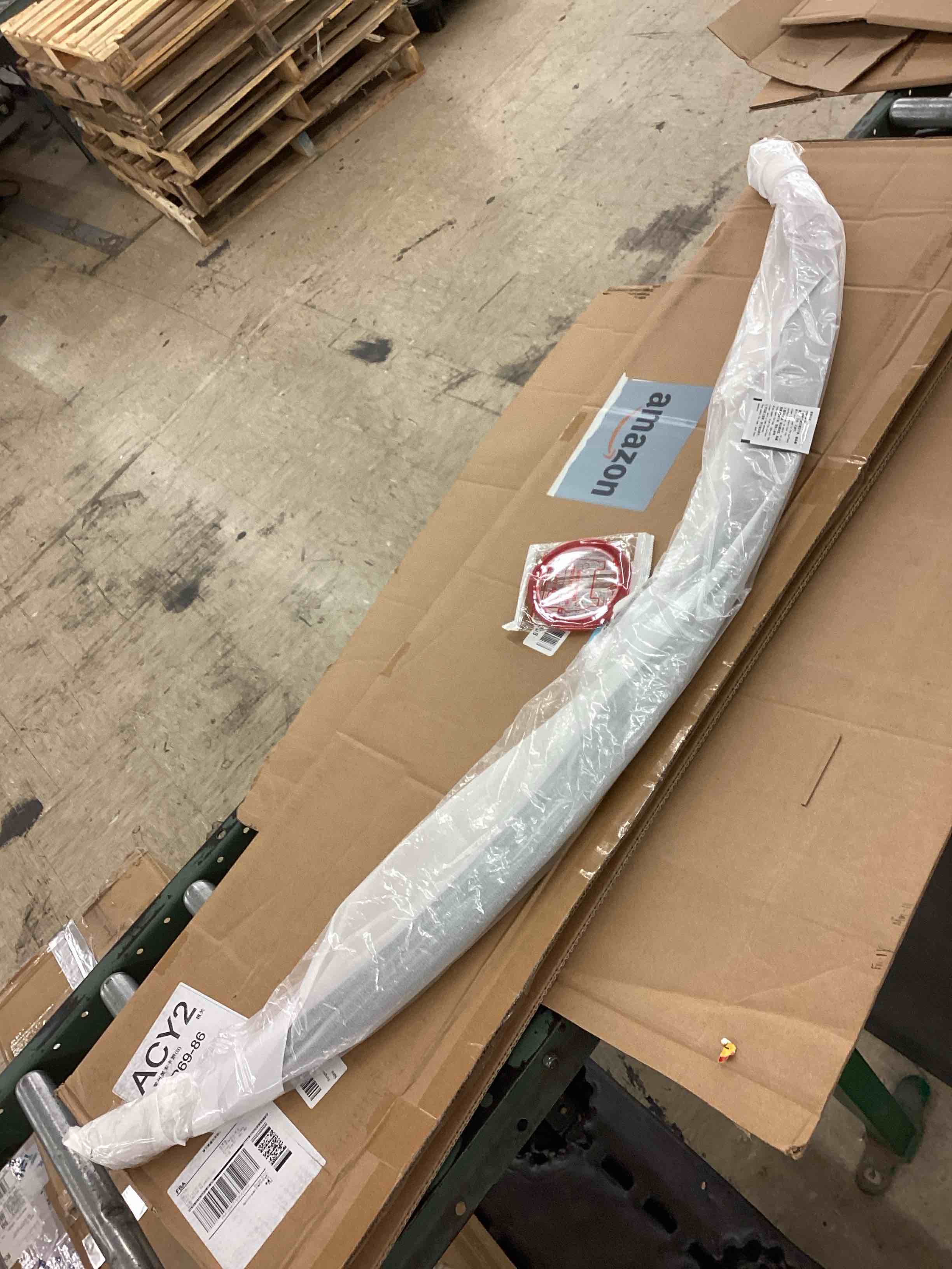 https://s3.amazonaws.com/lotting-images-prod/BoxBids/BXB0600769_1780599658819.jpeg