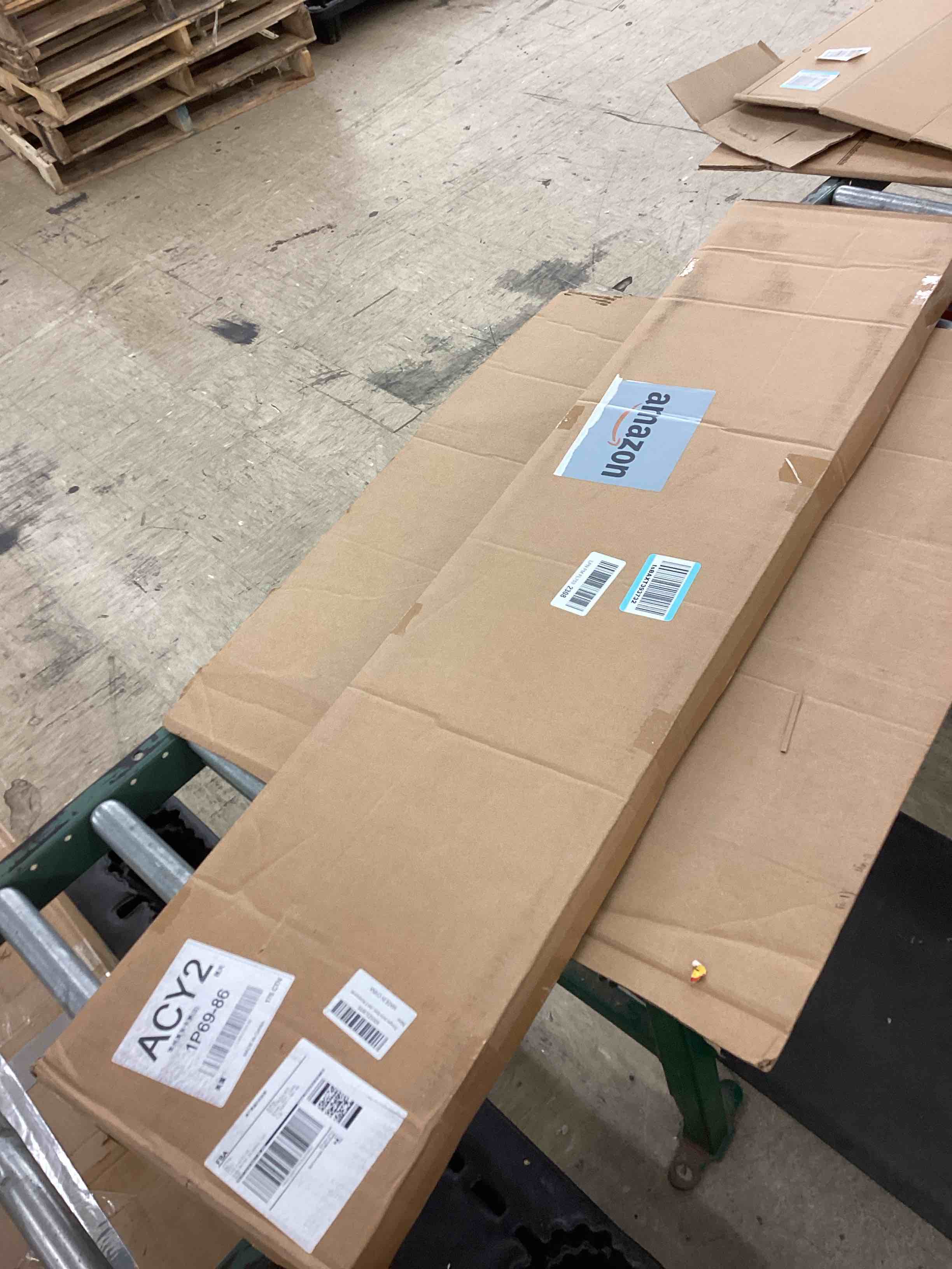 https://s3.amazonaws.com/lotting-images-prod/BoxBids/BXB0600769_1780599703592.jpeg