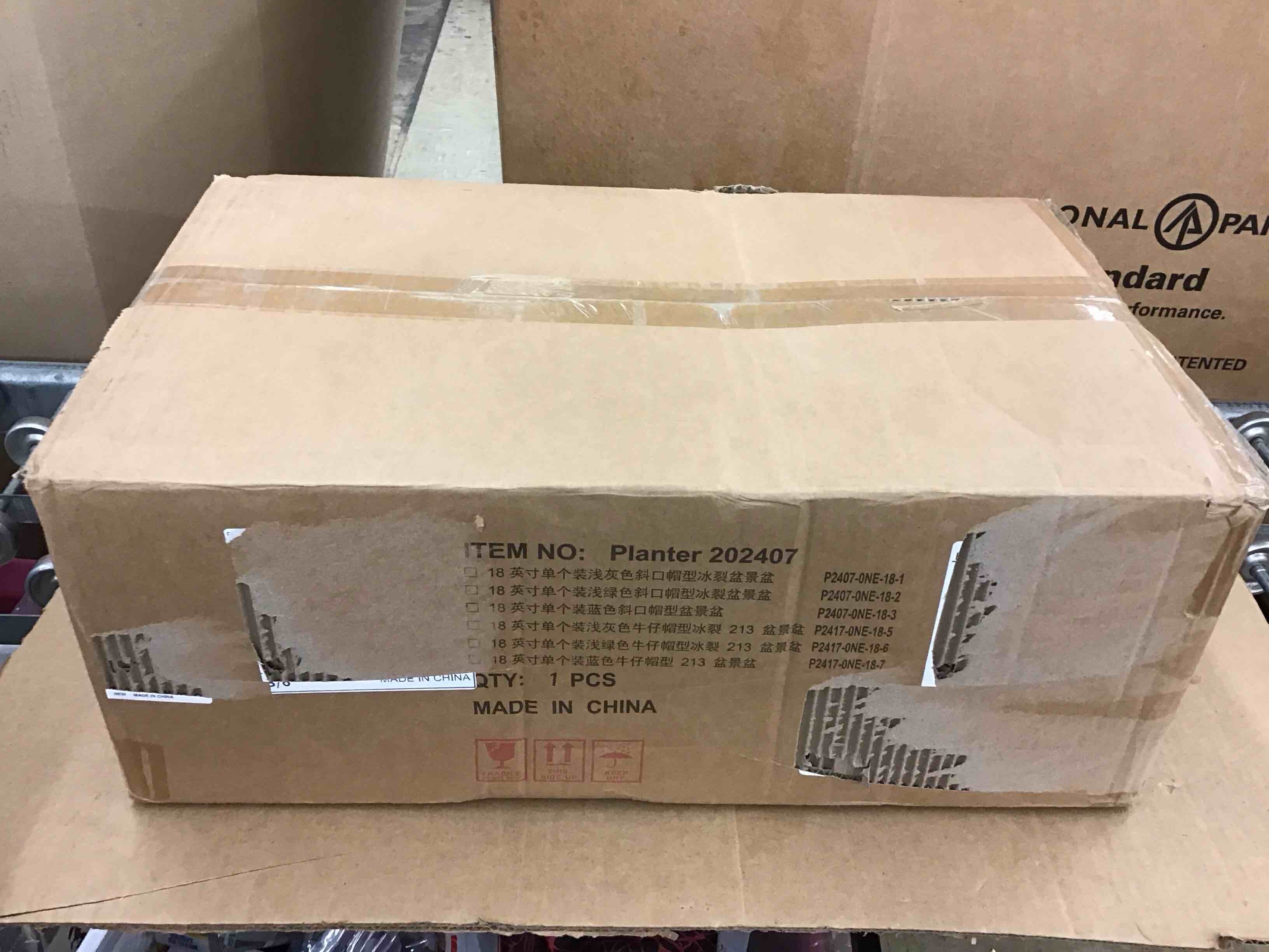 https://s3.amazonaws.com/lotting-images-prod/BoxBids/BXB0600949_1780688360483.jpeg