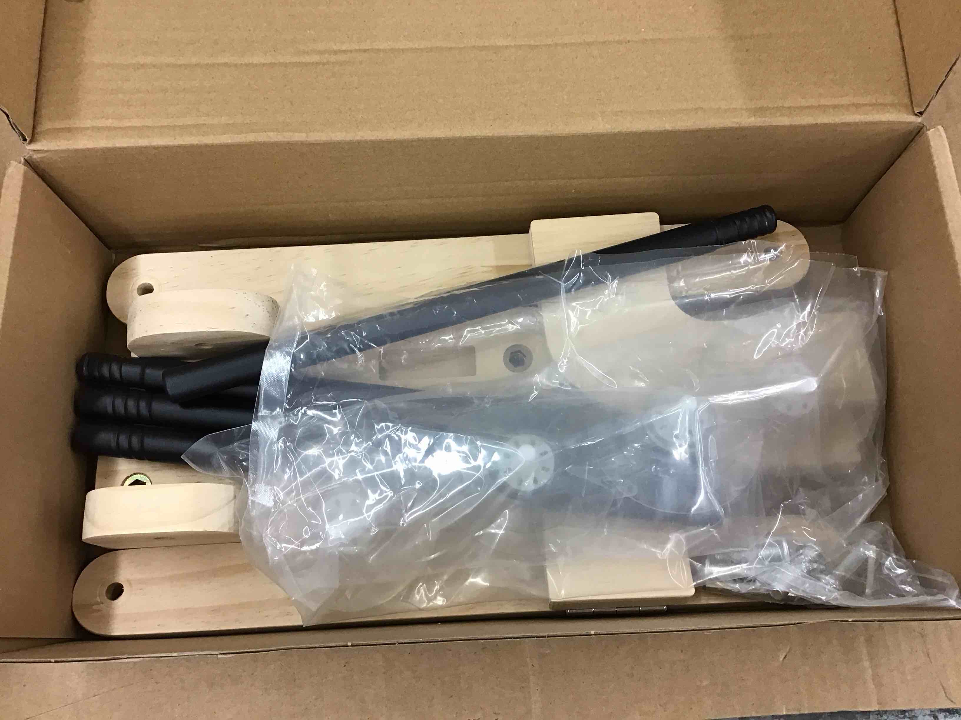 https://s3.amazonaws.com/lotting-images-prod/BoxBids/BXB0601028_1780600024128.jpeg