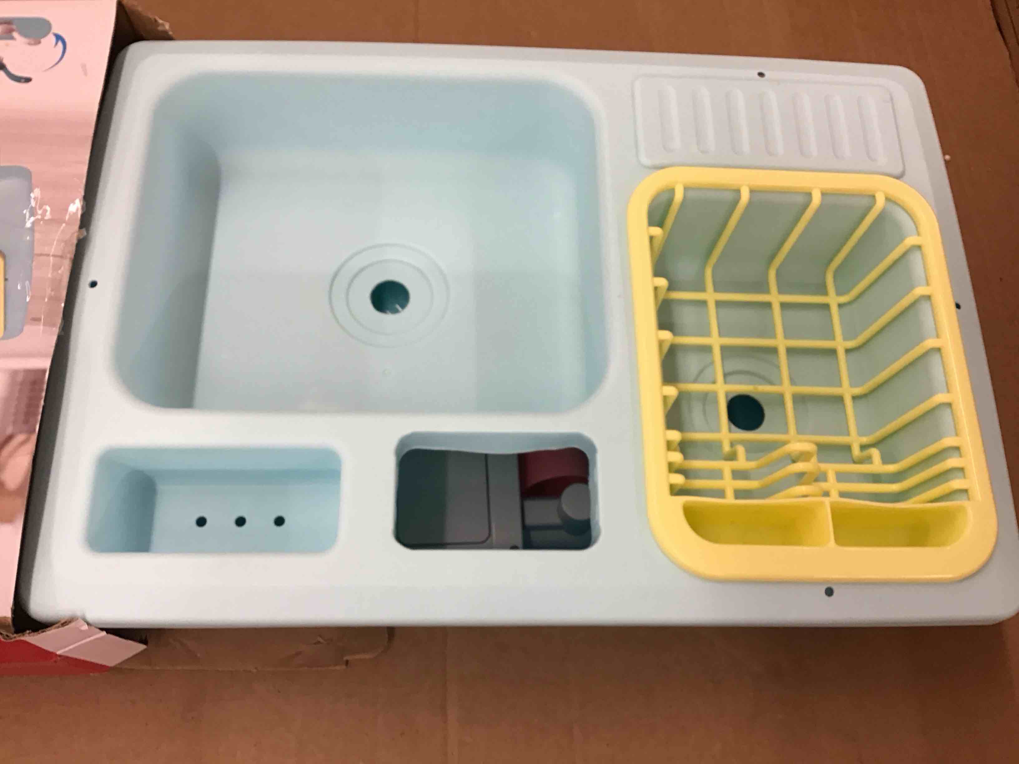 https://s3.amazonaws.com/lotting-images-prod/BoxBids/BXB0601079_1780579188738.jpeg