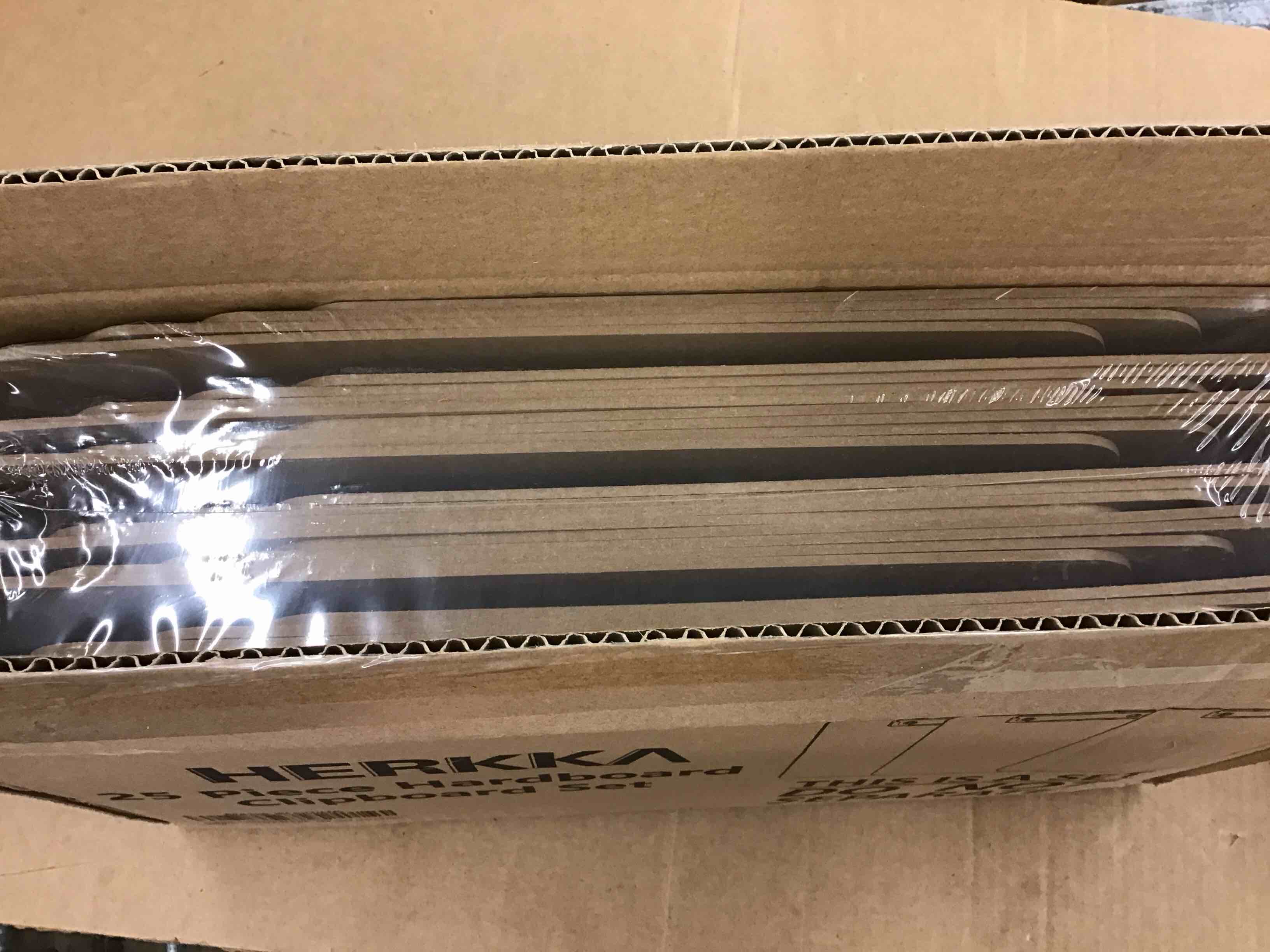 https://s3.amazonaws.com/lotting-images-prod/BoxBids/BXB0601101_1780514112580.jpeg