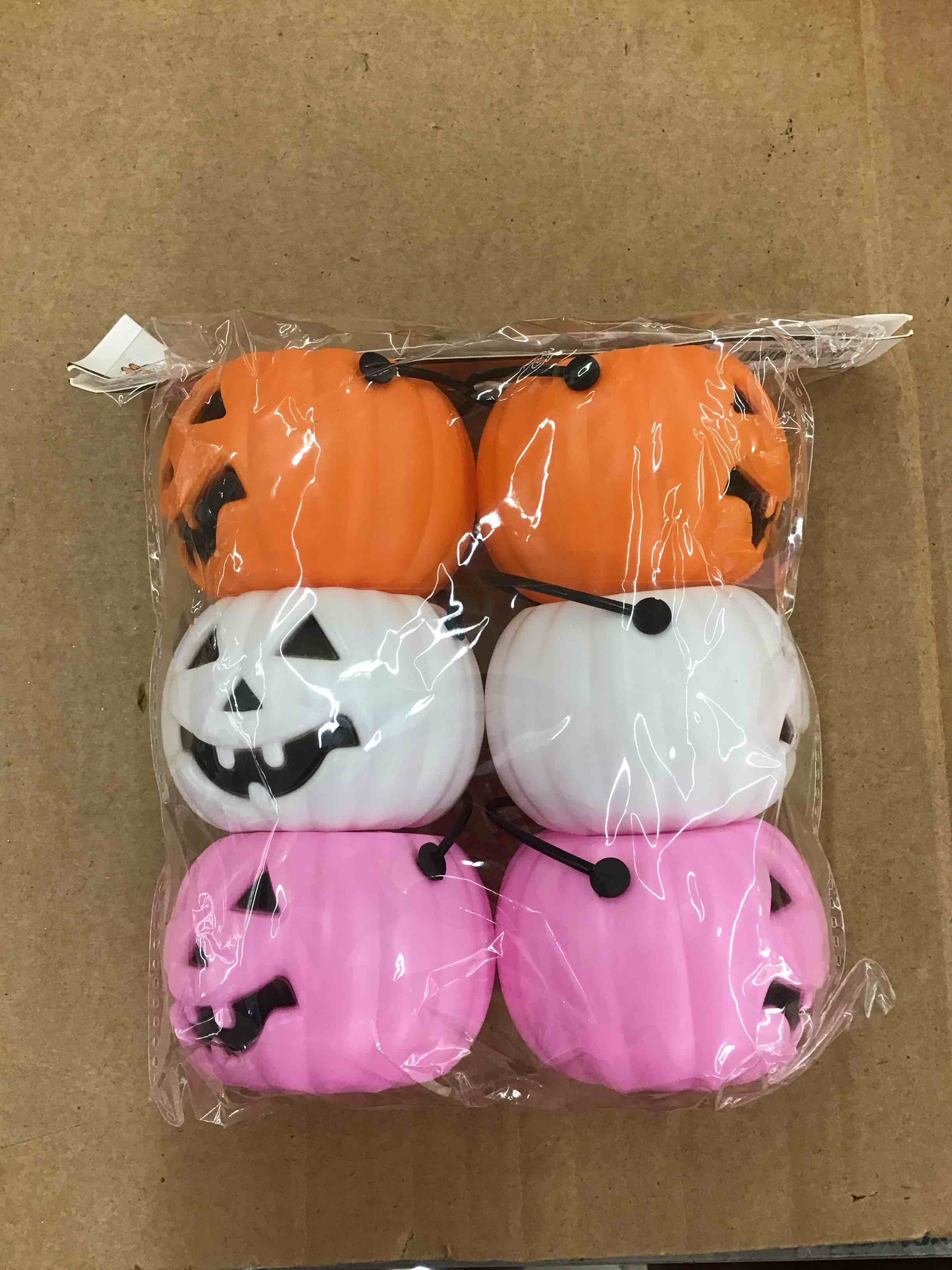 7 Pack,  Mini Pumpkins (6 Count)