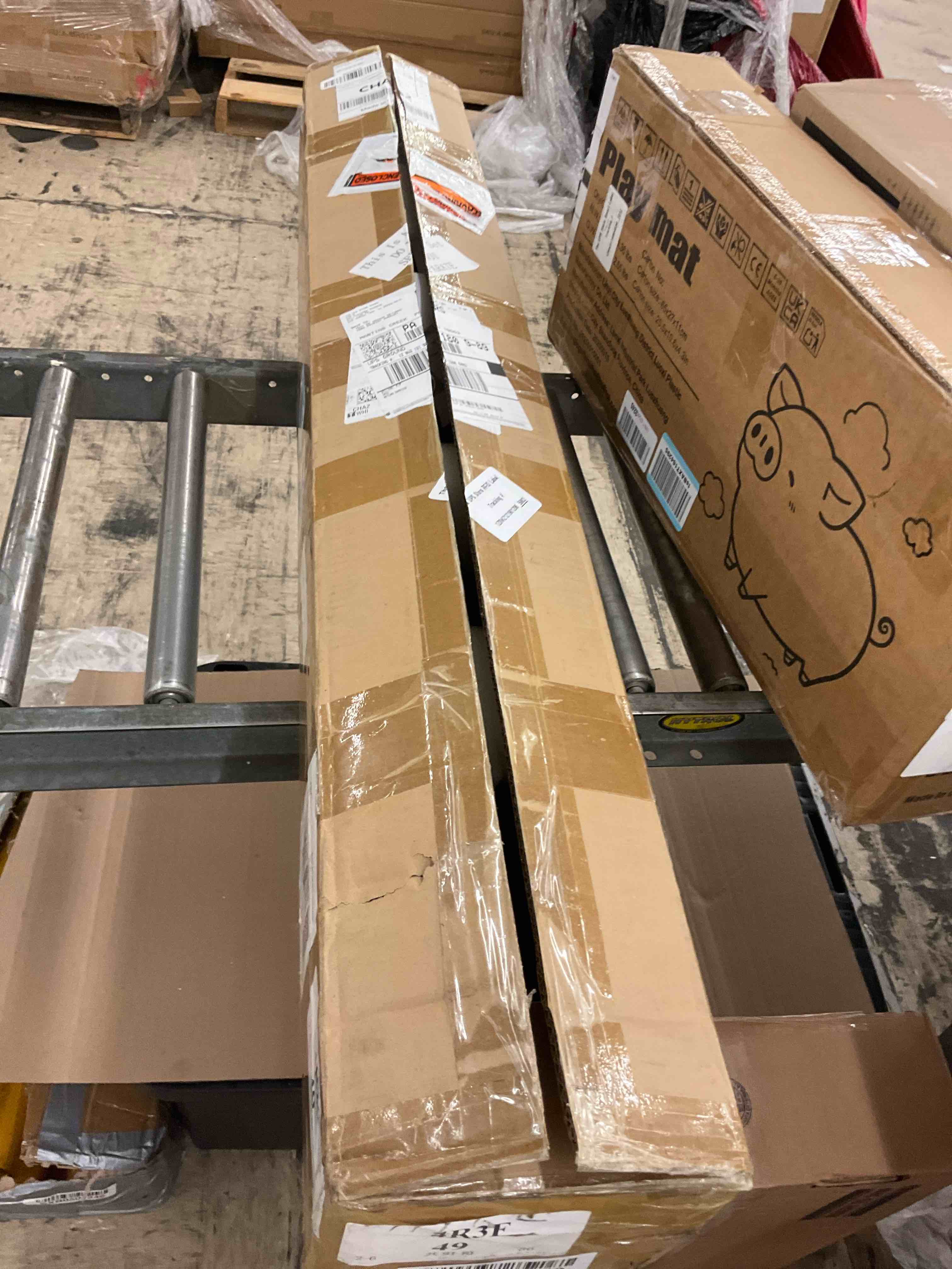 https://s3.amazonaws.com/lotting-images-prod/BoxBids/BXB0601402_1780597758360.jpeg