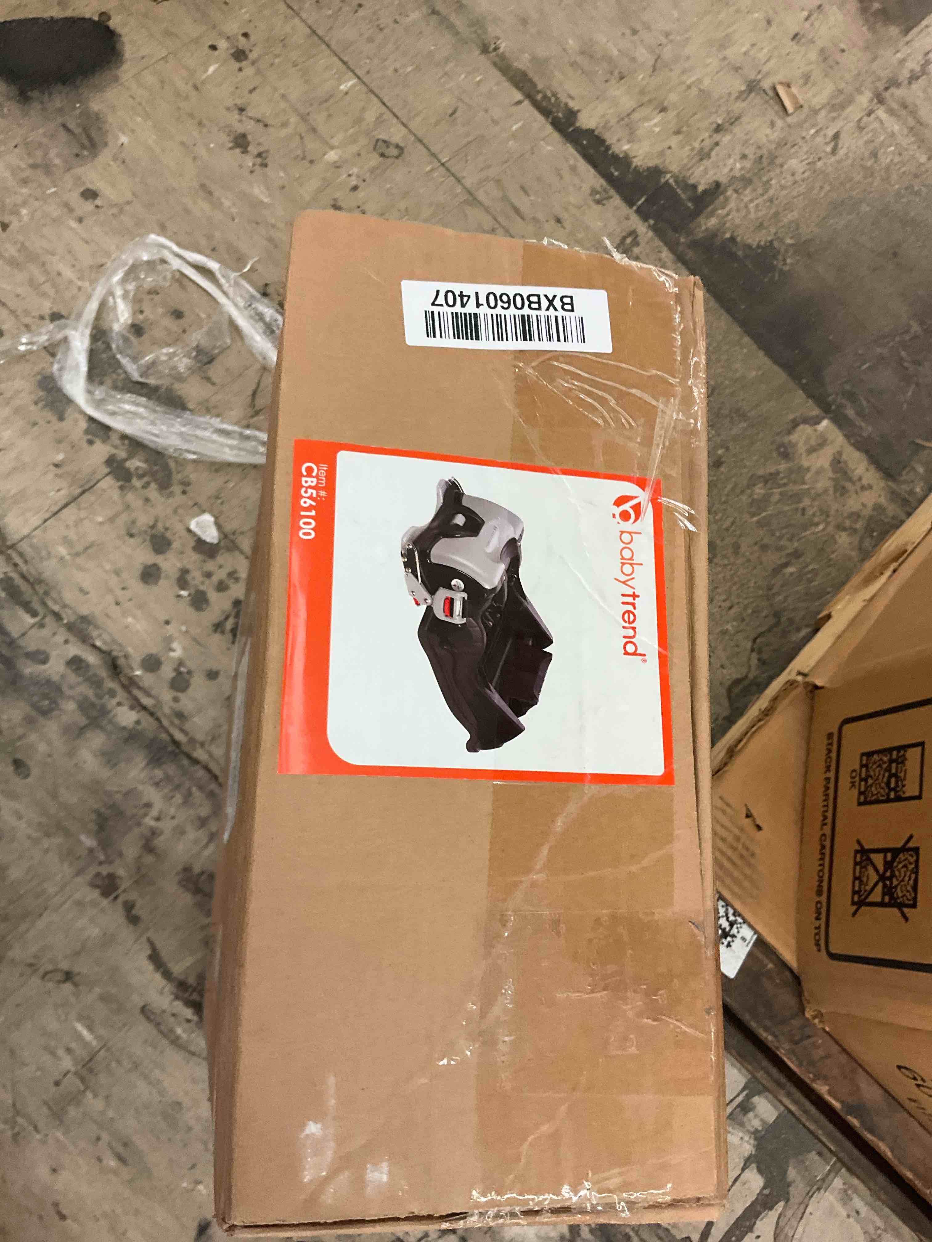 https://s3.amazonaws.com/lotting-images-prod/BoxBids/BXB0601407_1780600252227.jpeg