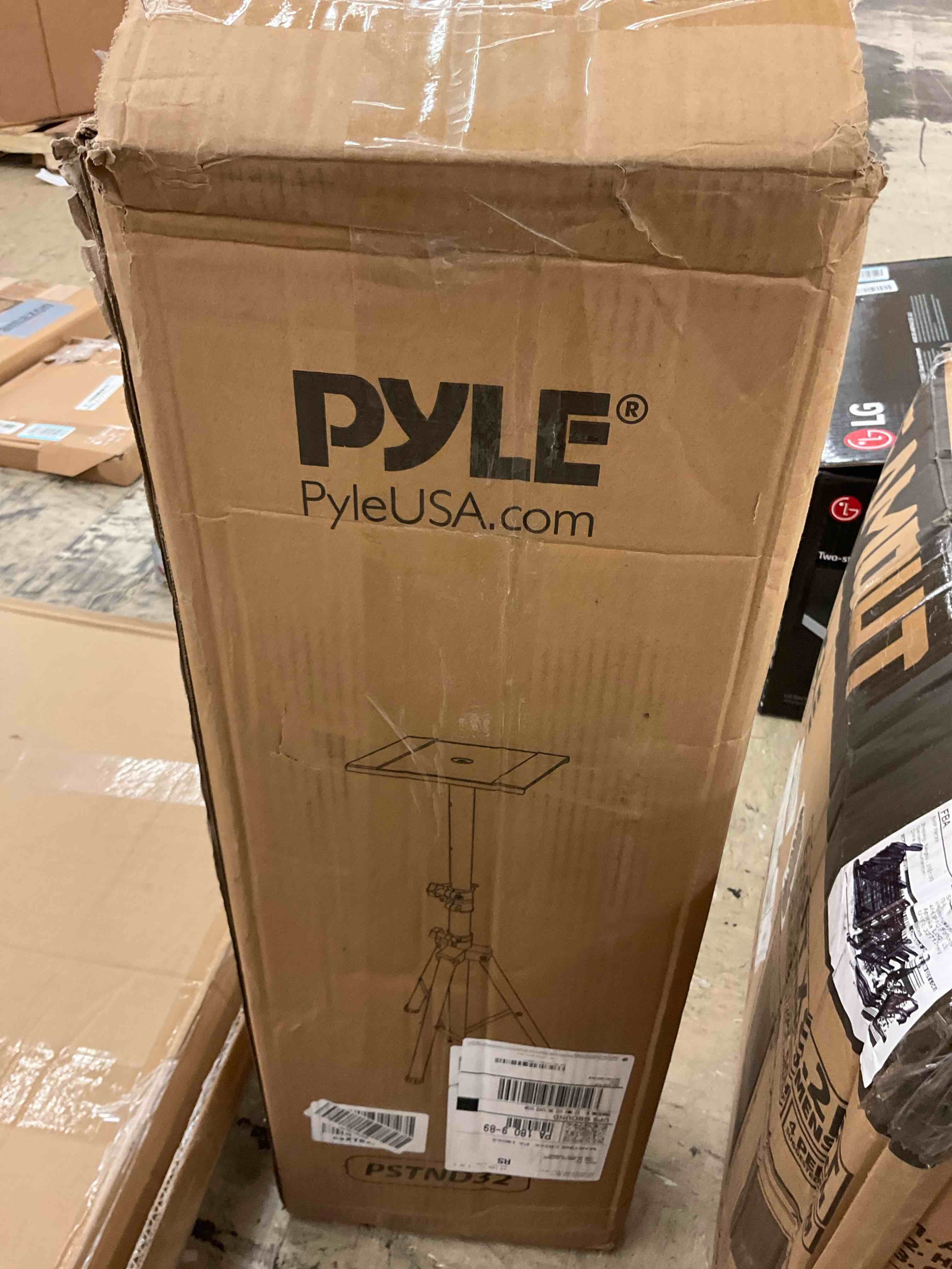 https://s3.amazonaws.com/lotting-images-prod/BoxBids/BXB0601507_1781208195770.jpeg