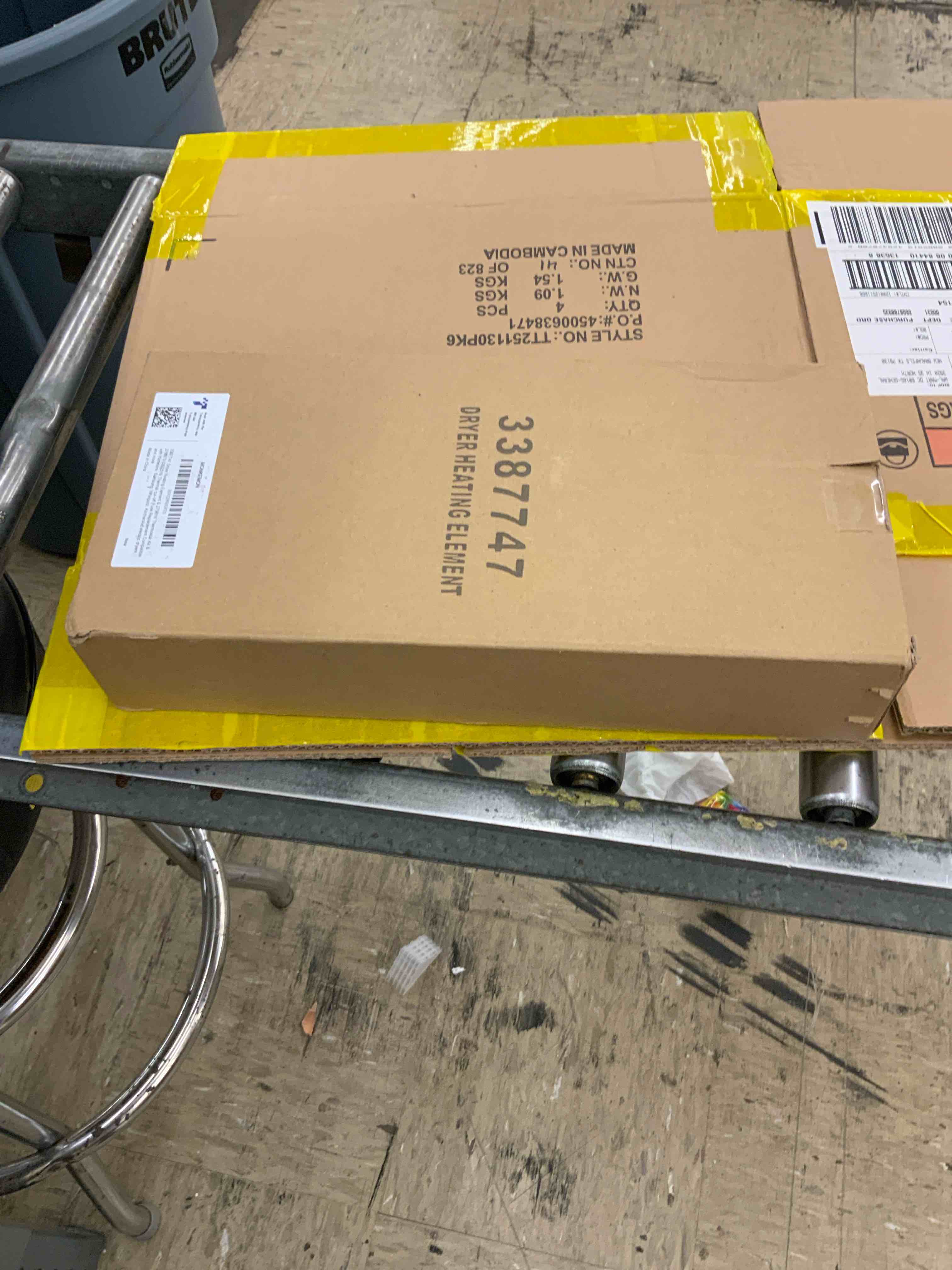 https://s3.amazonaws.com/lotting-images-prod/BoxBids/BXB0601584_1780940296498.jpeg