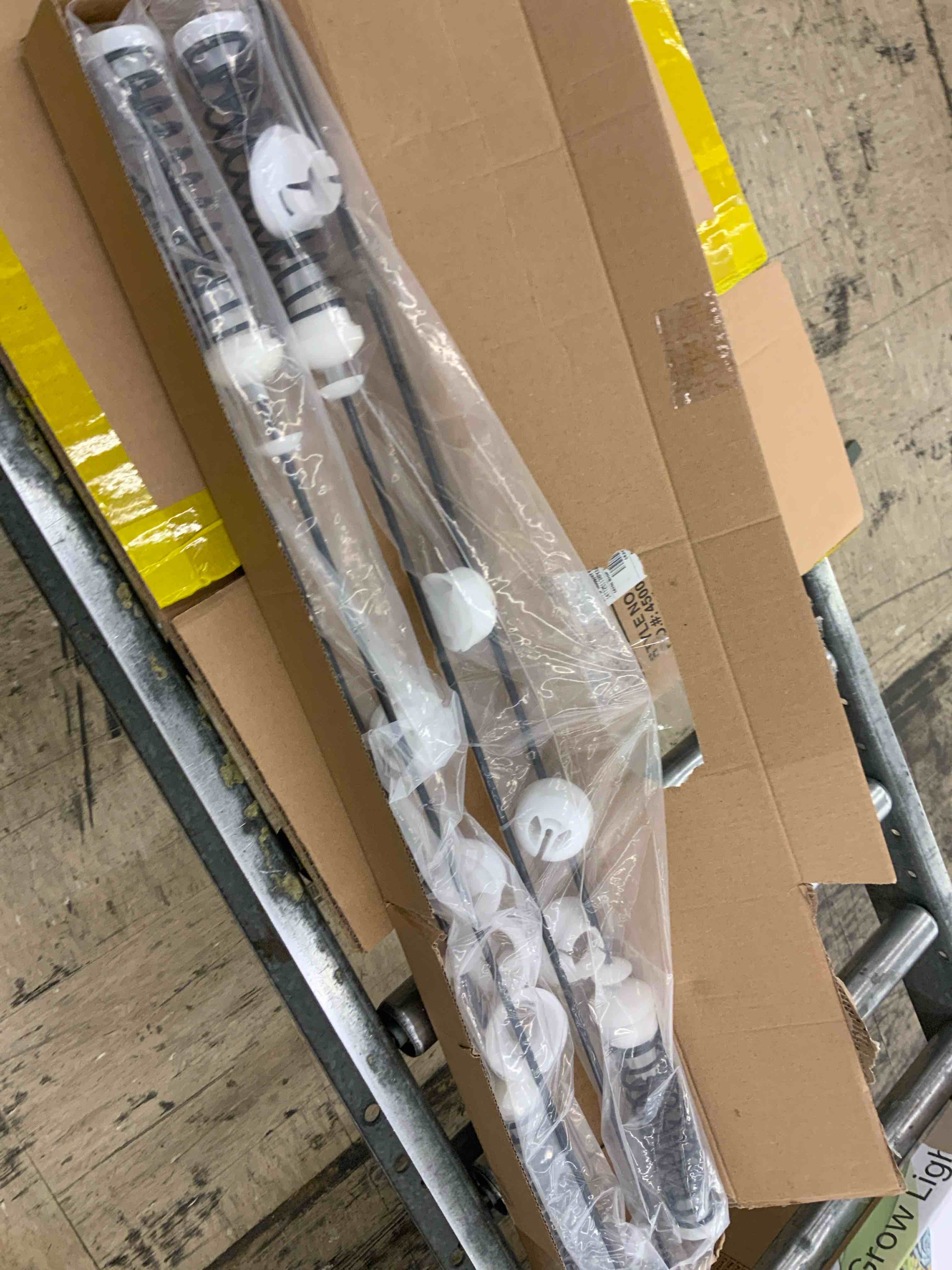 https://s3.amazonaws.com/lotting-images-prod/BoxBids/BXB0601627_1780932708501.jpeg
