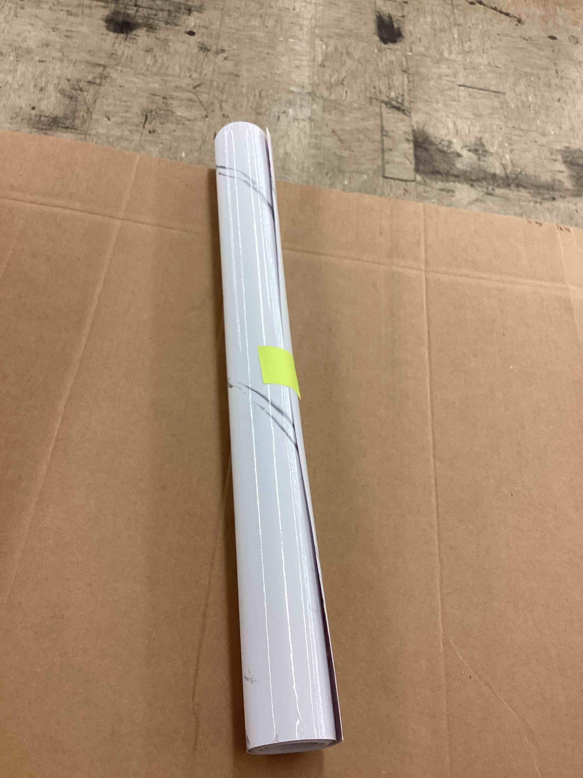 https://s3.amazonaws.com/lotting-images-prod/BoxBids/BXB0601697_1780604989918.jpeg