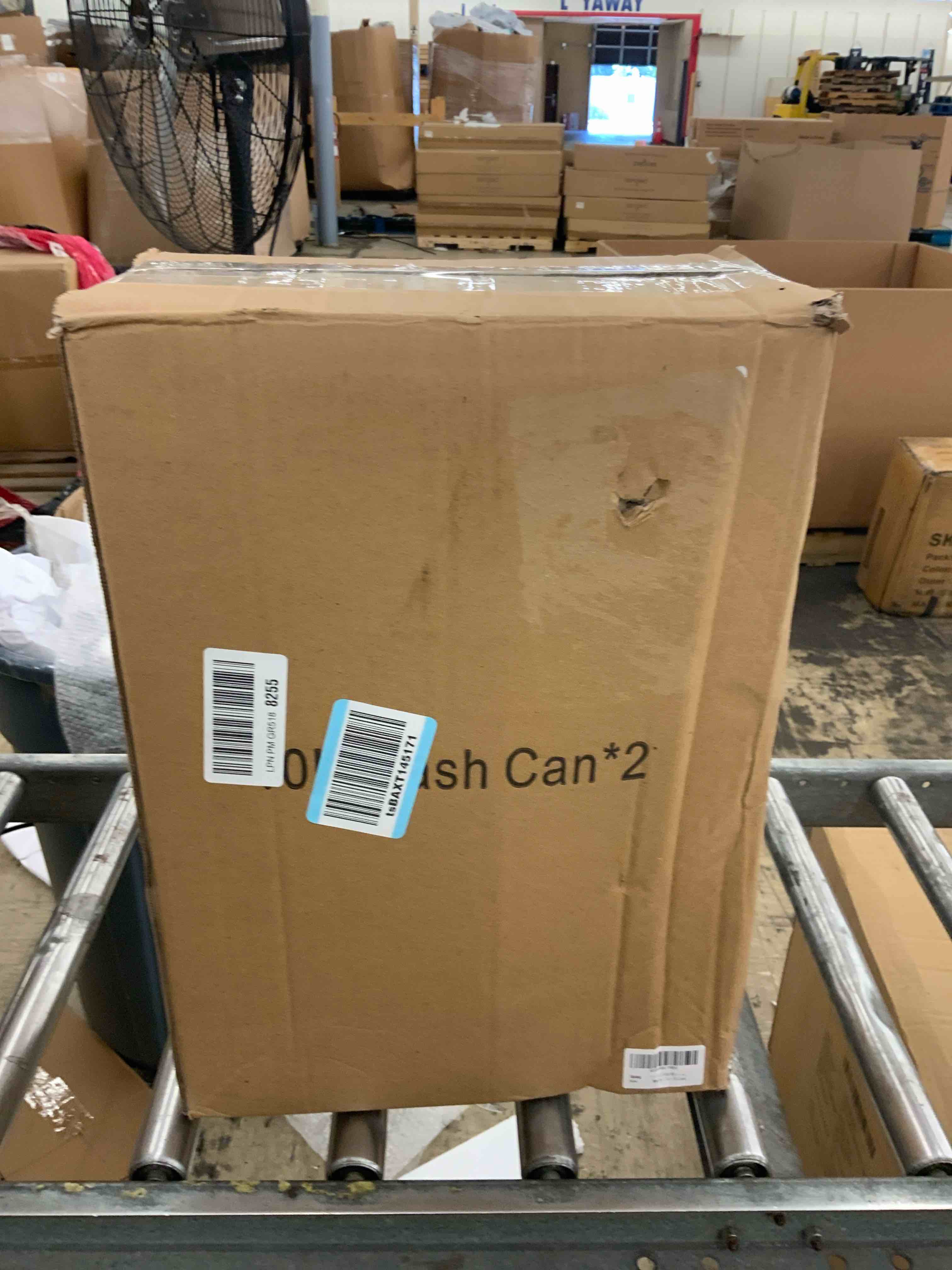 https://s3.amazonaws.com/lotting-images-prod/BoxBids/BXB0601717_1780672358790.jpeg