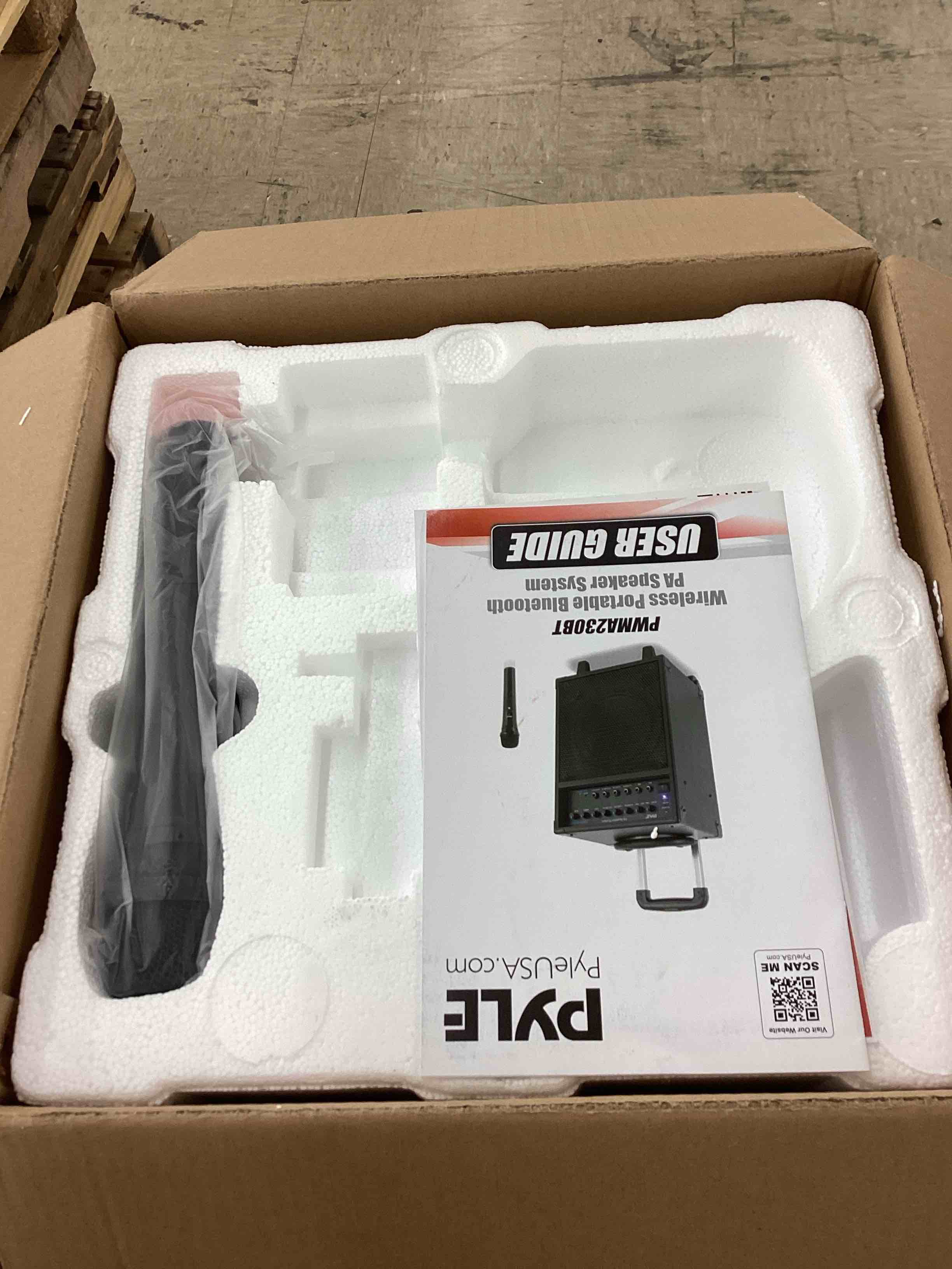 https://s3.amazonaws.com/lotting-images-prod/BoxBids/BXB0601723_1780666395670.jpeg
