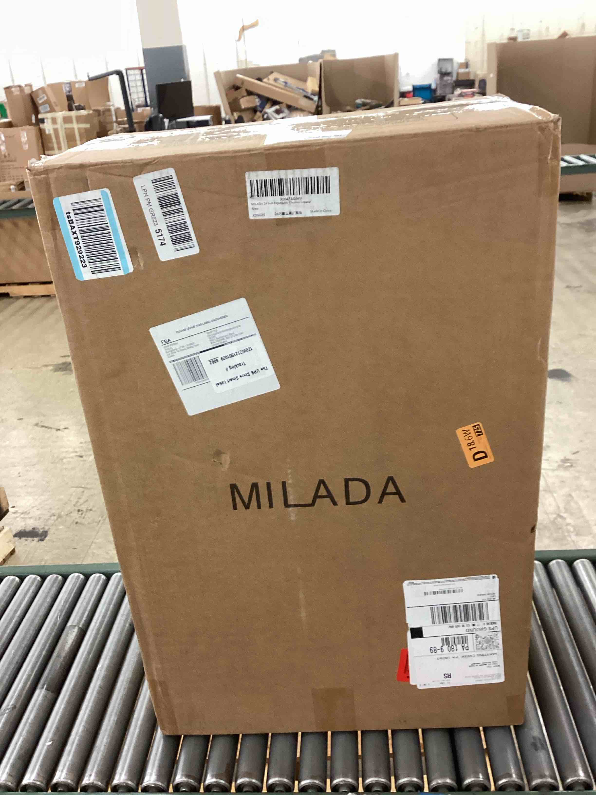 https://s3.amazonaws.com/lotting-images-prod/BoxBids/BXB0601739_1780674691104.jpeg