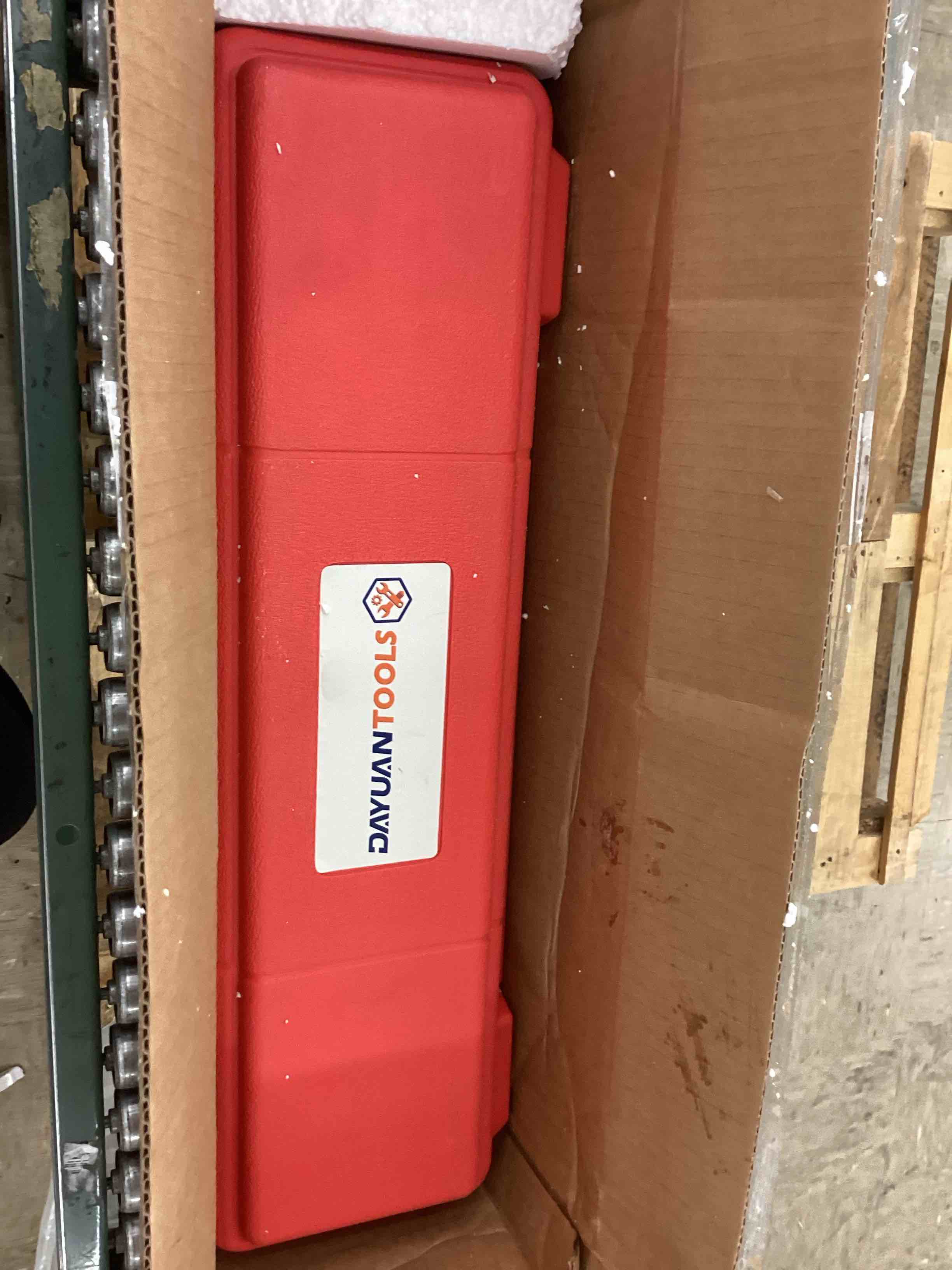 https://s3.amazonaws.com/lotting-images-prod/BoxBids/BXB0601741_1780675134417.jpeg