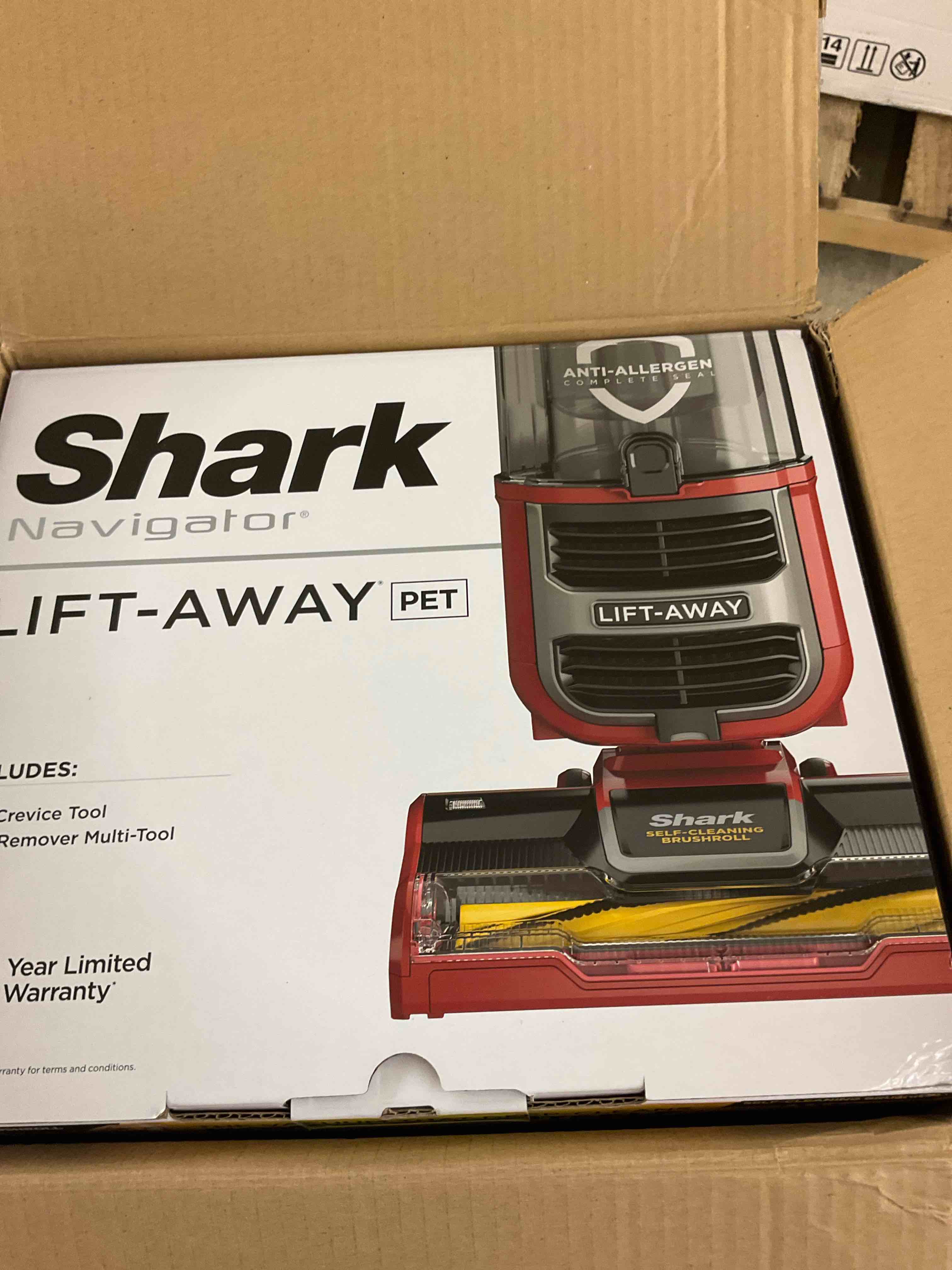 https://s3.amazonaws.com/lotting-images-prod/BoxBids/BXB0601910_1780686797511.jpeg