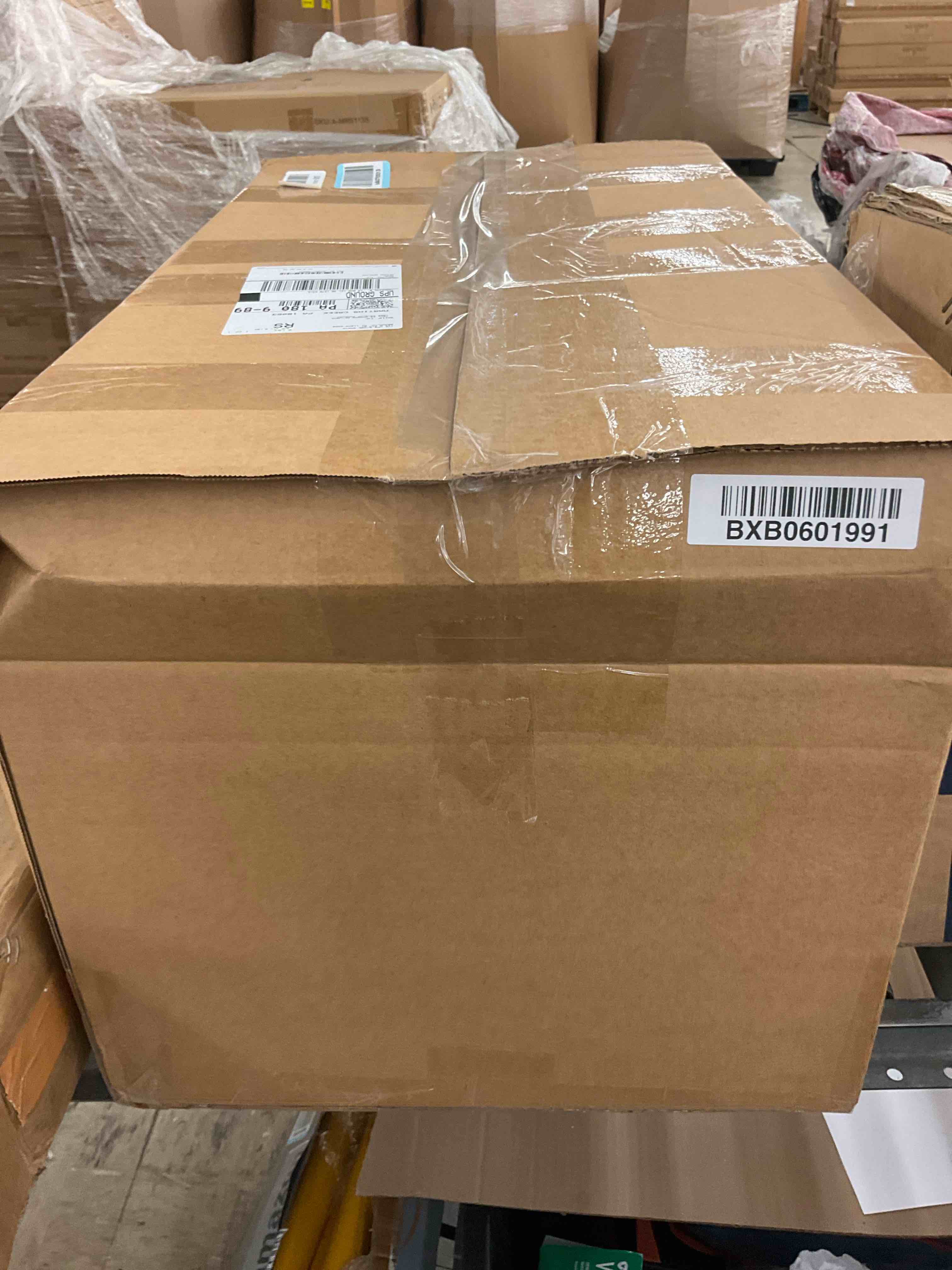 https://s3.amazonaws.com/lotting-images-prod/BoxBids/BXB0601991_1780673054714.jpeg