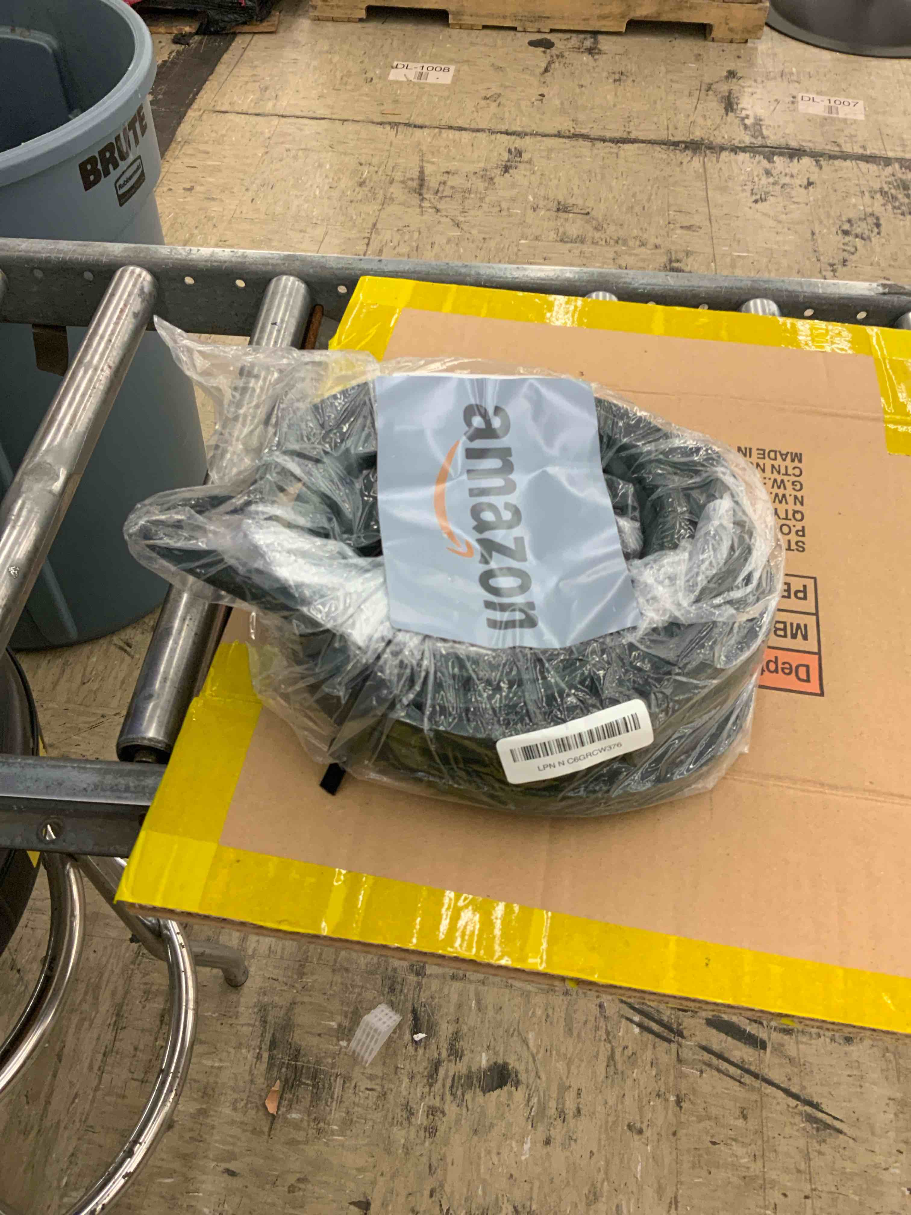 https://s3.amazonaws.com/lotting-images-prod/BoxBids/BXB0602114_1780951669460.jpeg