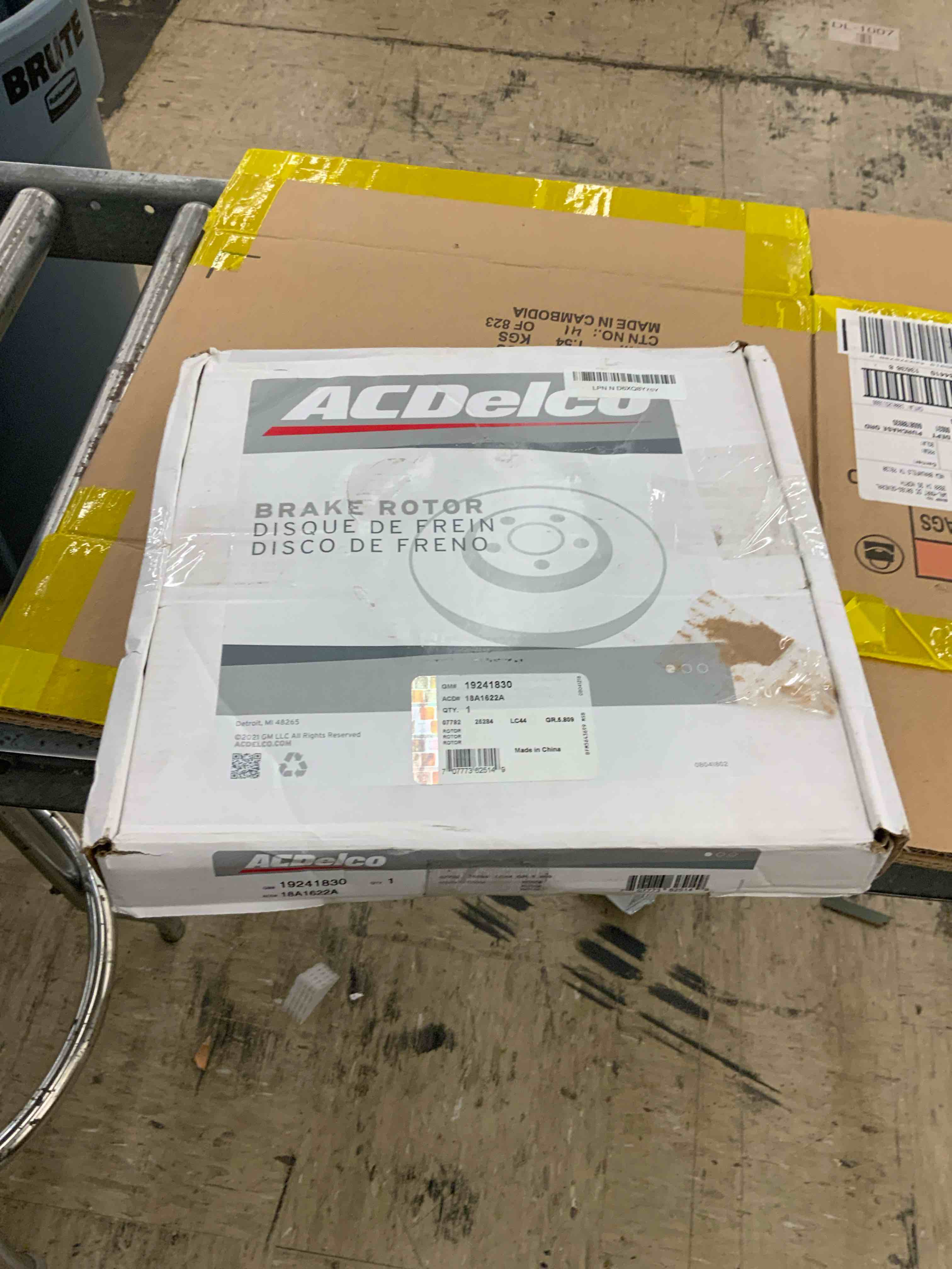 https://s3.amazonaws.com/lotting-images-prod/BoxBids/BXB0602126_1781011362107.jpeg