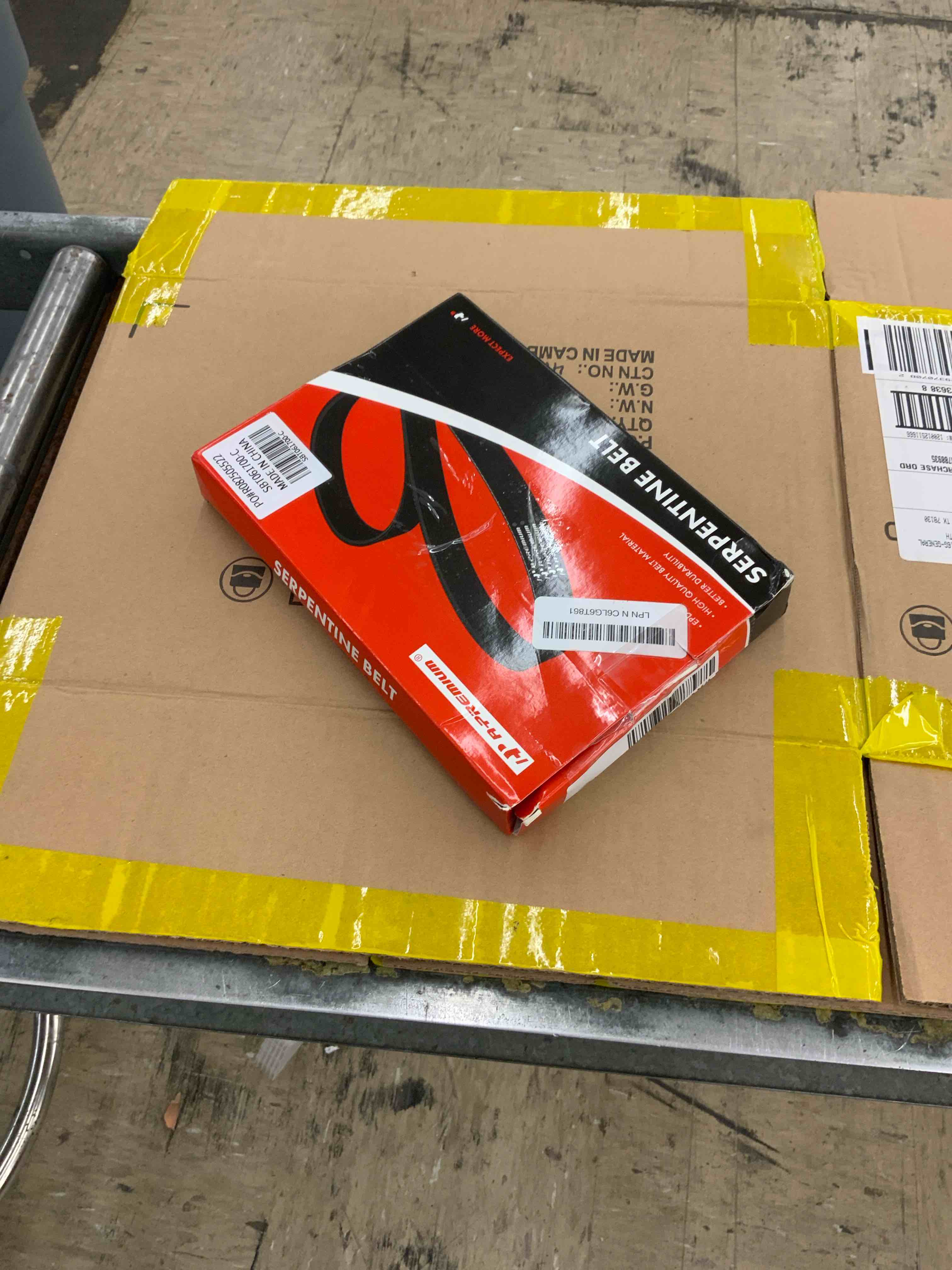 https://s3.amazonaws.com/lotting-images-prod/BoxBids/BXB0602281_1780948774057.jpeg