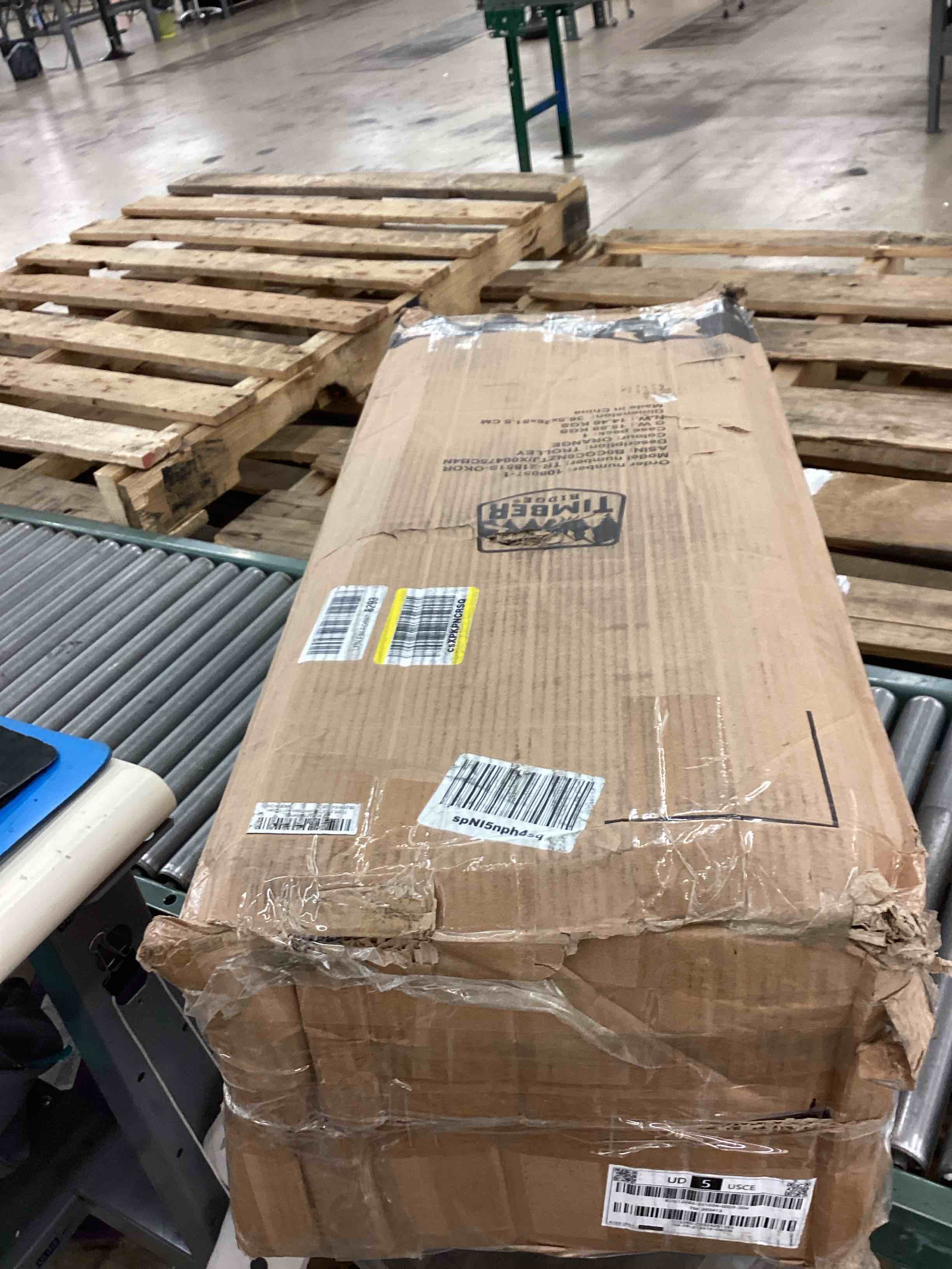 https://s3.amazonaws.com/lotting-images-prod/BoxBids/BXB0602488_1781555197804.jpeg