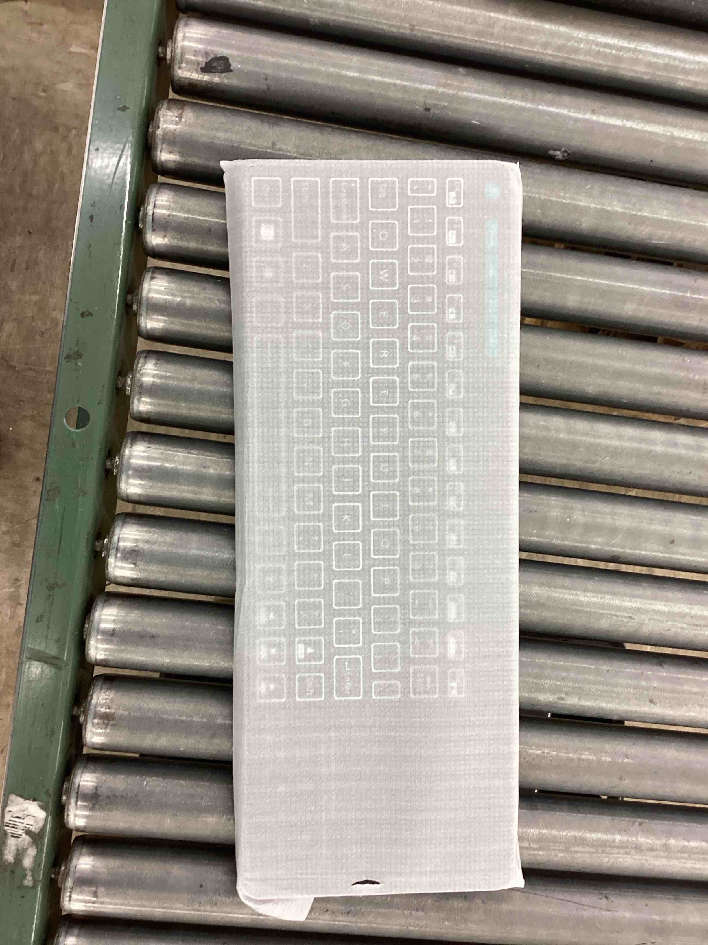 https://s3.amazonaws.com/lotting-images-prod/BoxBids/BXB0603857_1781018480986.jpeg
