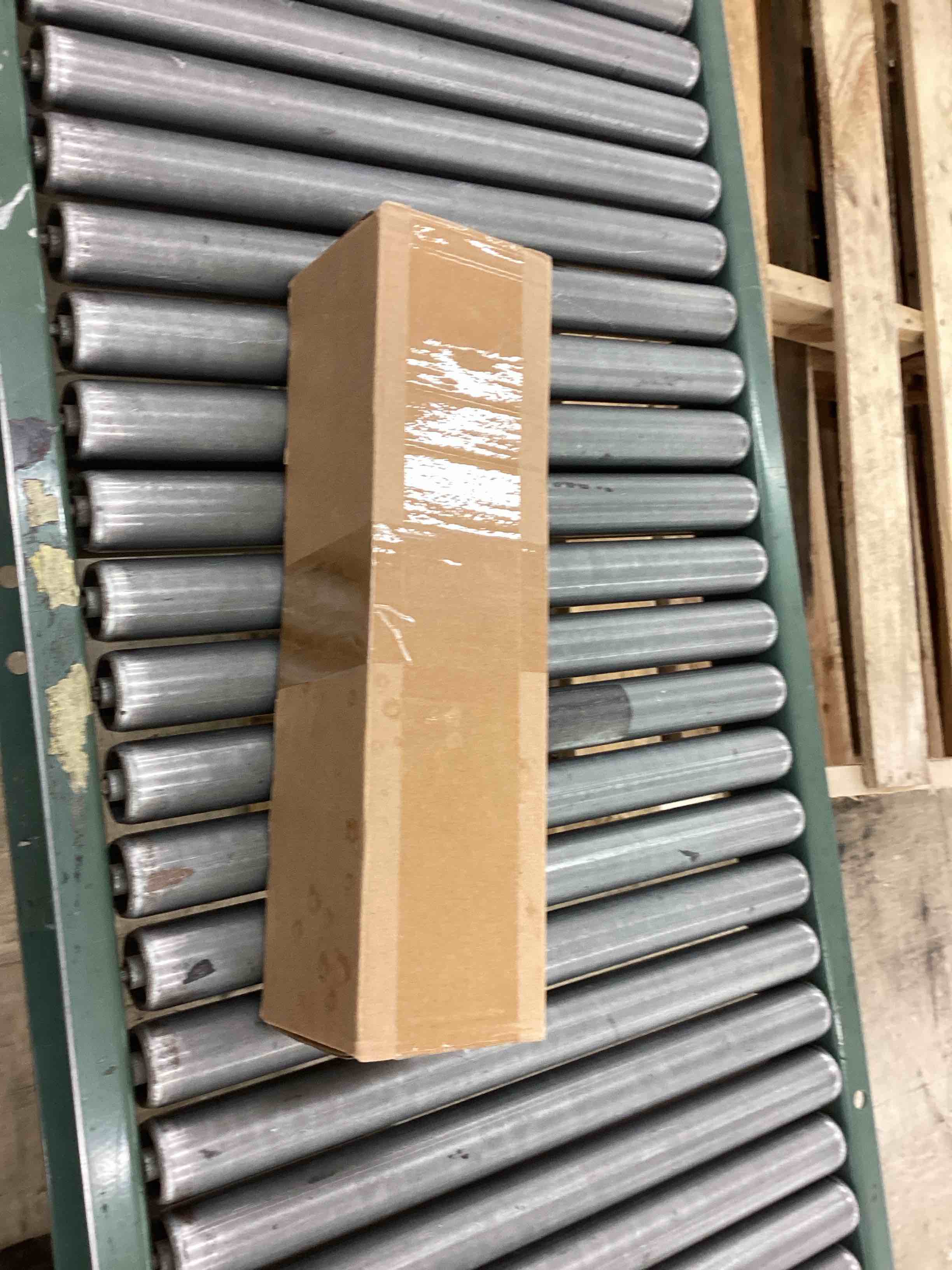 https://s3.amazonaws.com/lotting-images-prod/BoxBids/BXB0603865_1781020567228.jpeg