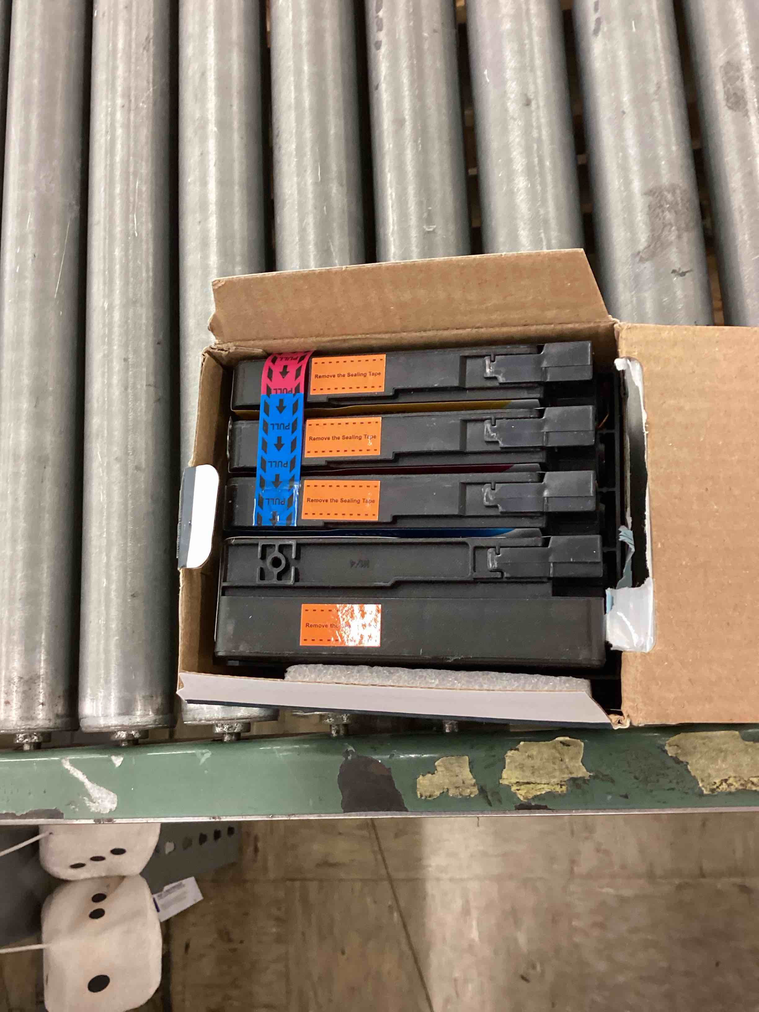 https://s3.amazonaws.com/lotting-images-prod/BoxBids/BXB0603936_1781099774820.jpeg