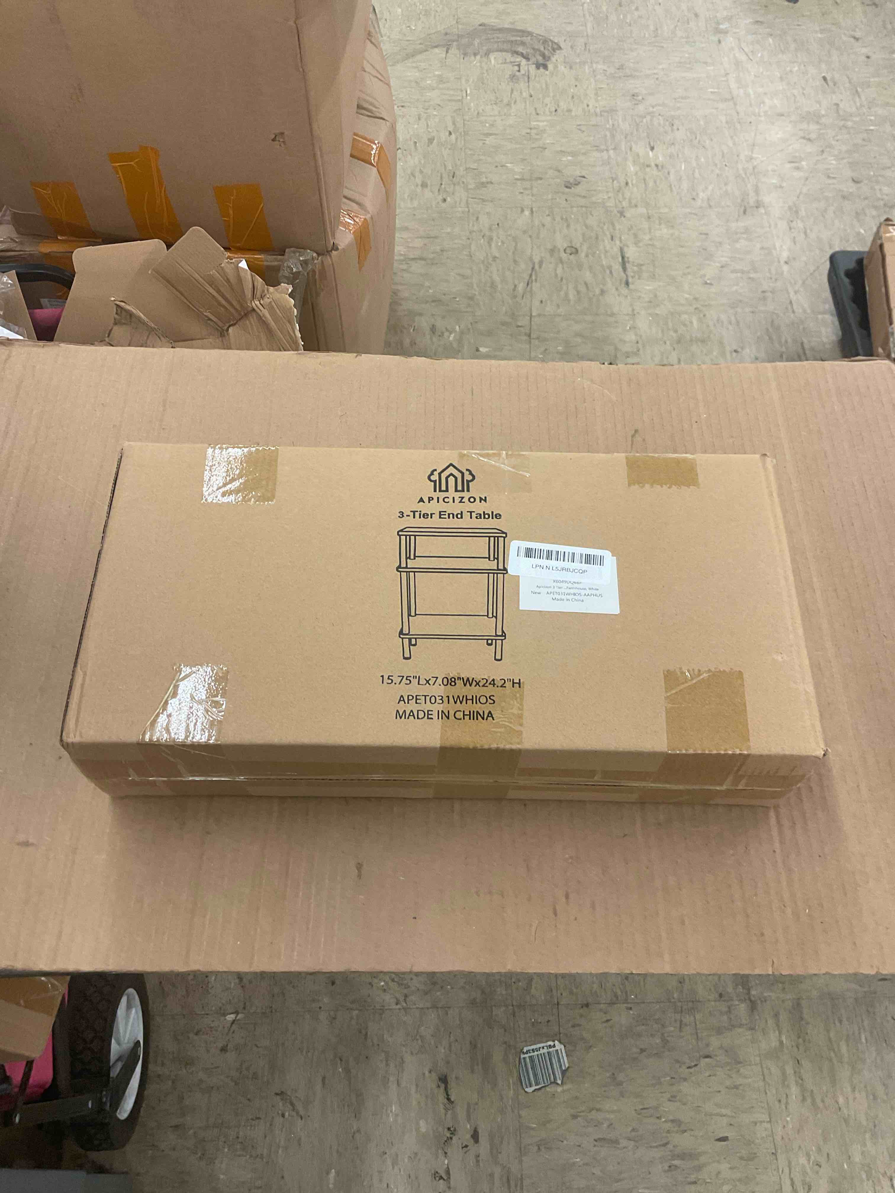 https://s3.amazonaws.com/lotting-images-prod/BoxBids/PPE2248074_1770151730471.jpeg