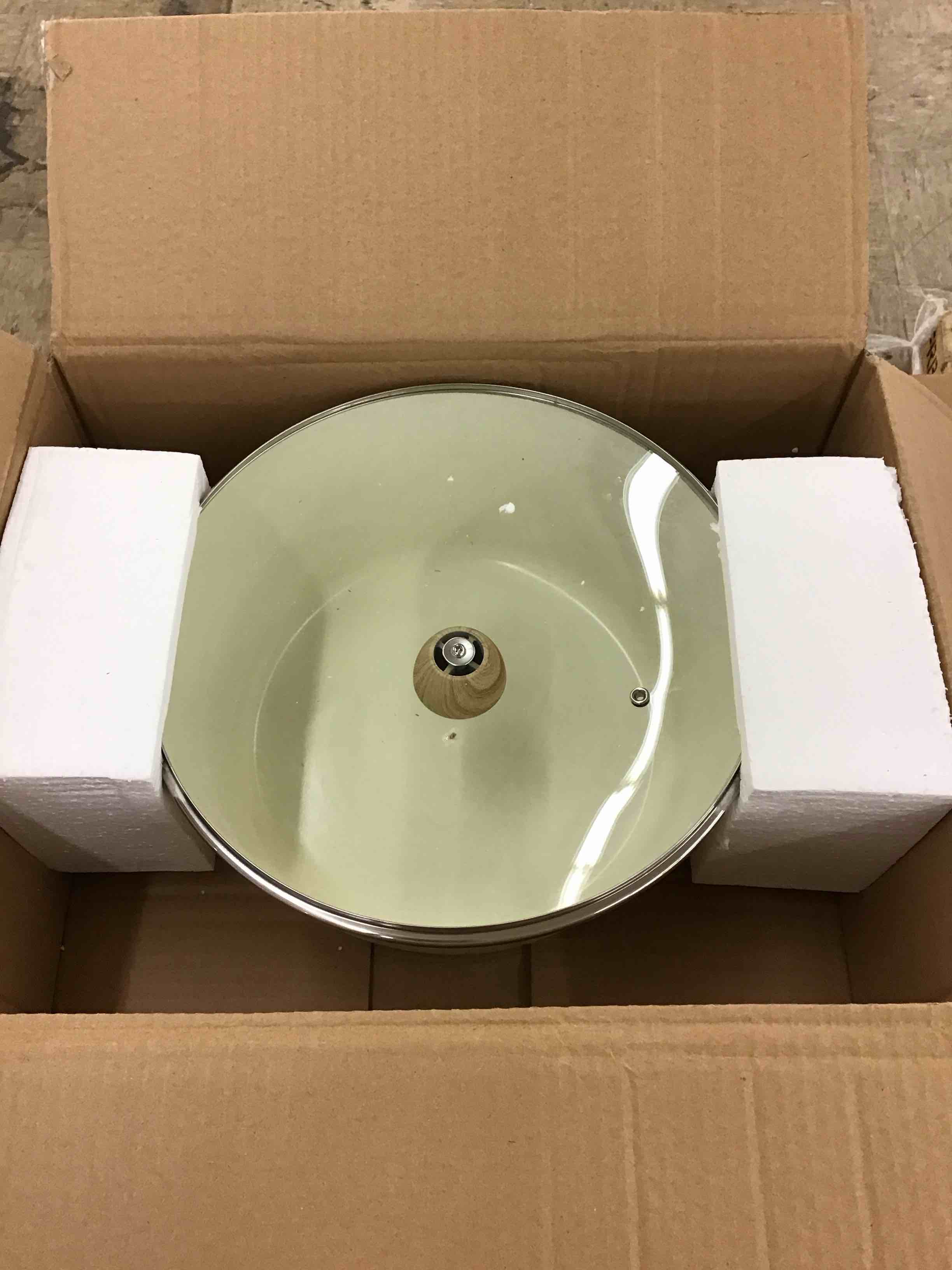 https://s3.amazonaws.com/lotting-images-prod/BoxBids/PPE2248231_1773341082380.jpeg