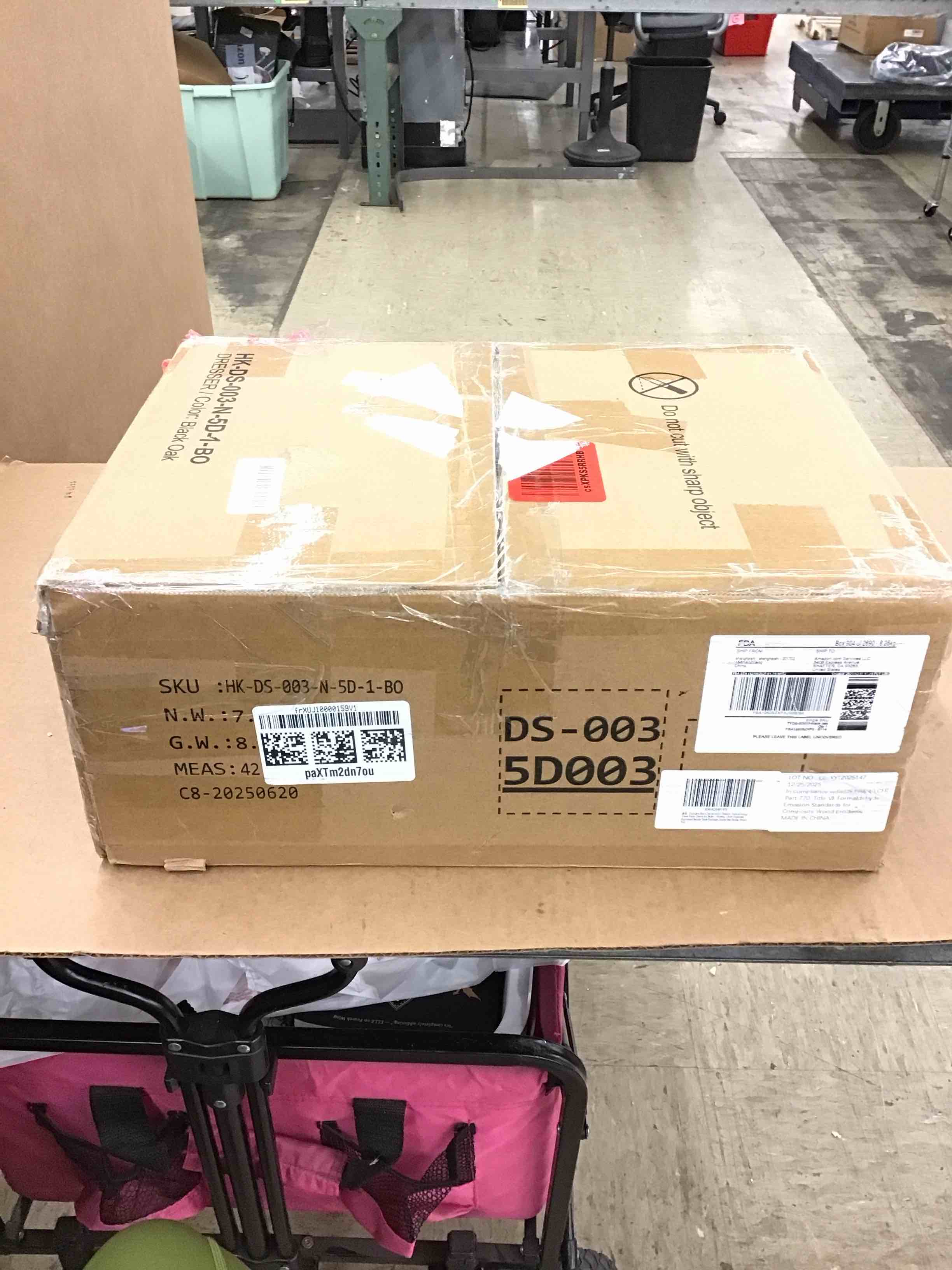 https://s3.amazonaws.com/lotting-images-prod/BoxBids/PPE2248272_1773423372418.jpeg