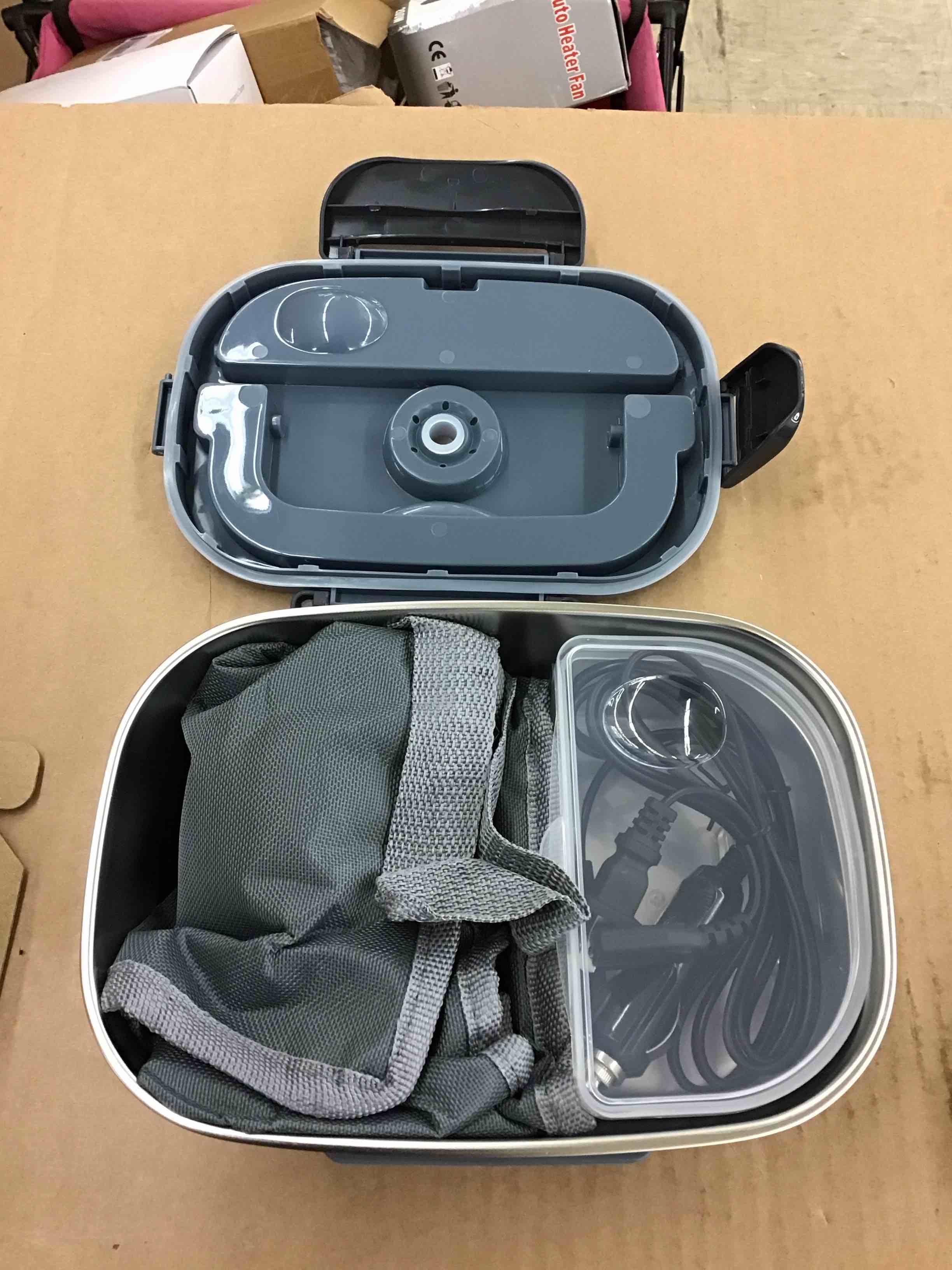 https://s3.amazonaws.com/lotting-images-prod/BoxBids/PPE2248313_1773427423283.jpeg