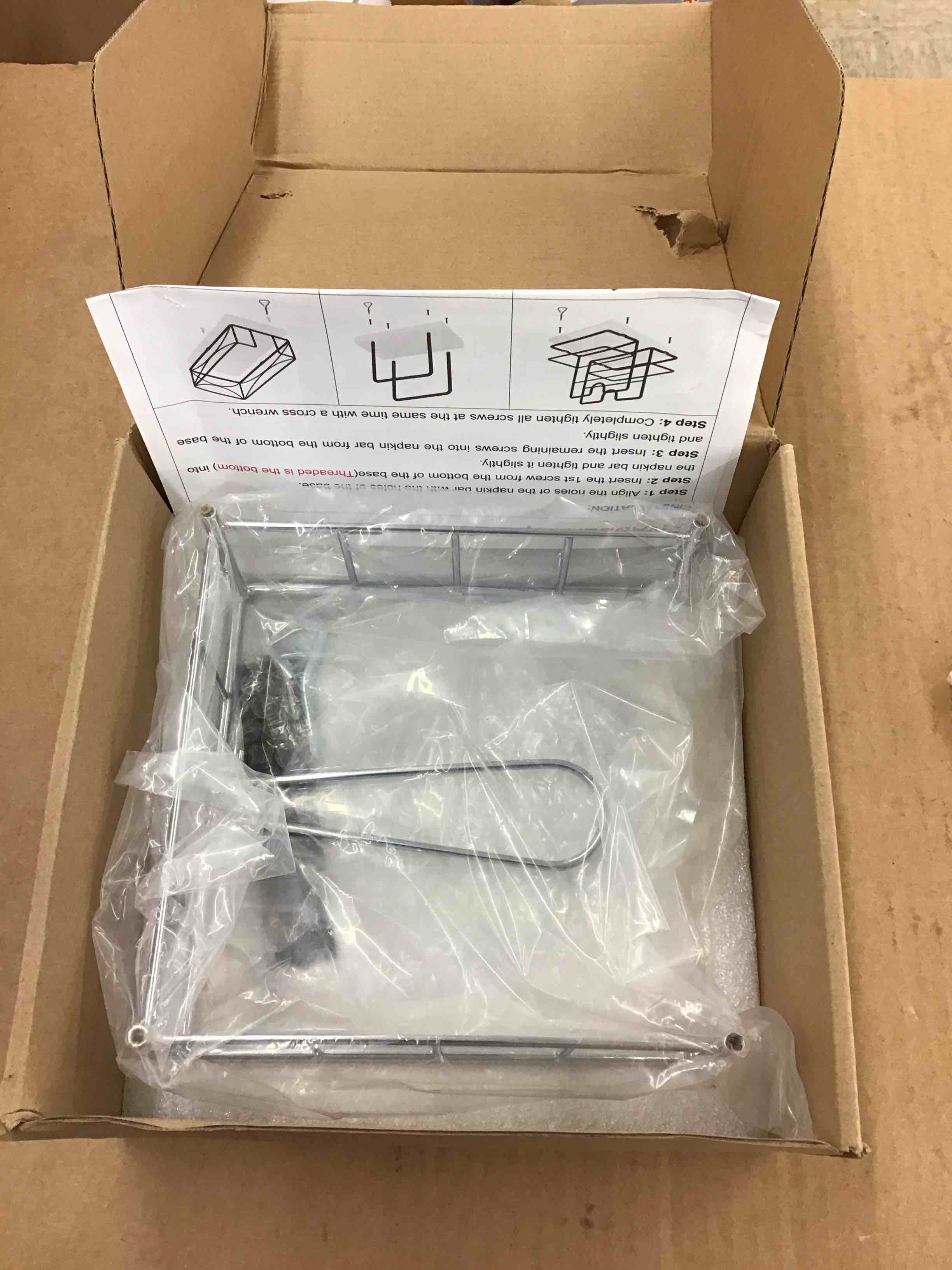 https://s3.amazonaws.com/lotting-images-prod/BoxBids/PPE2248318_1773428071669.jpeg