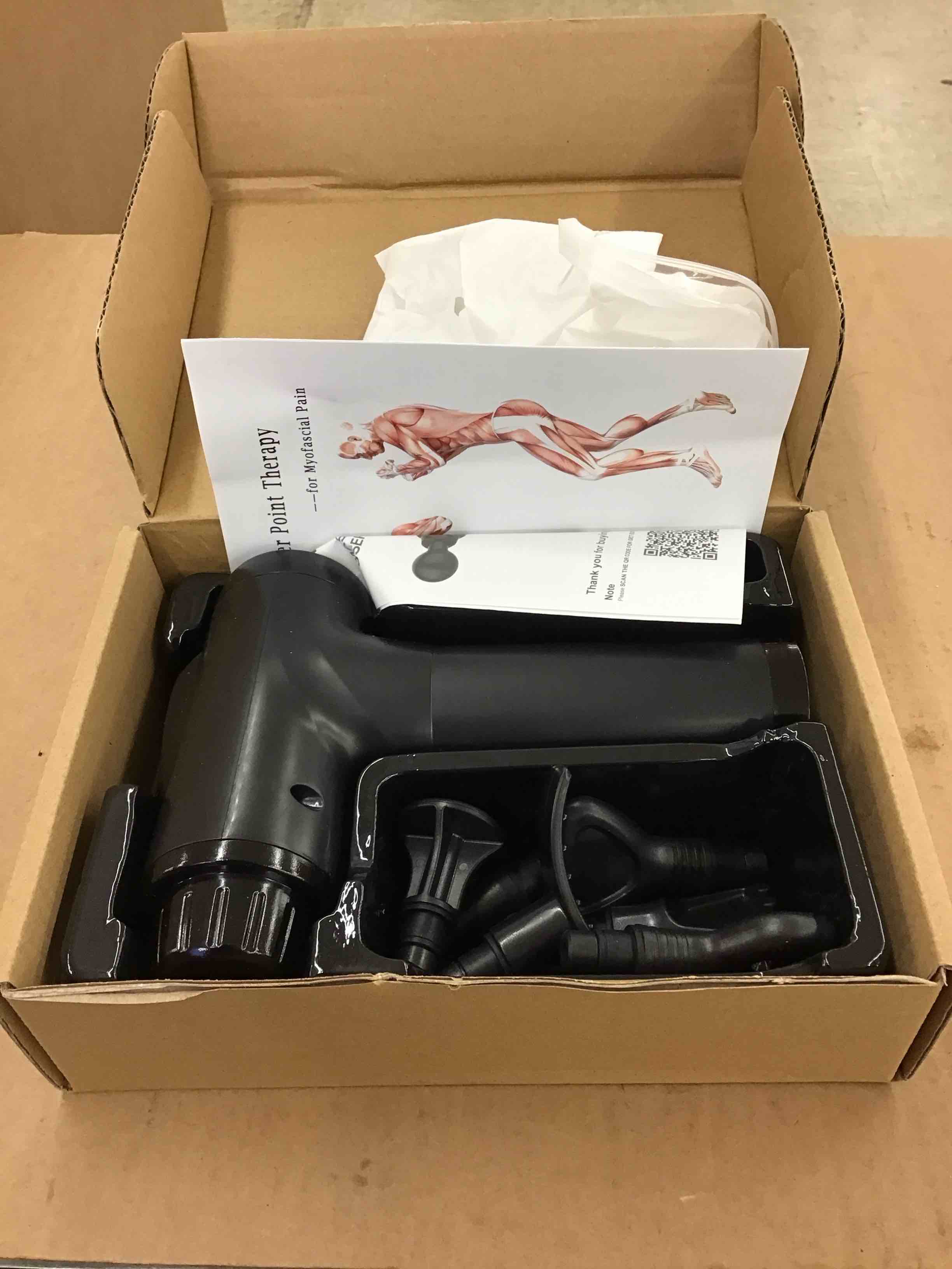 https://s3.amazonaws.com/lotting-images-prod/BoxBids/PPE2248323_1773428553101.jpeg