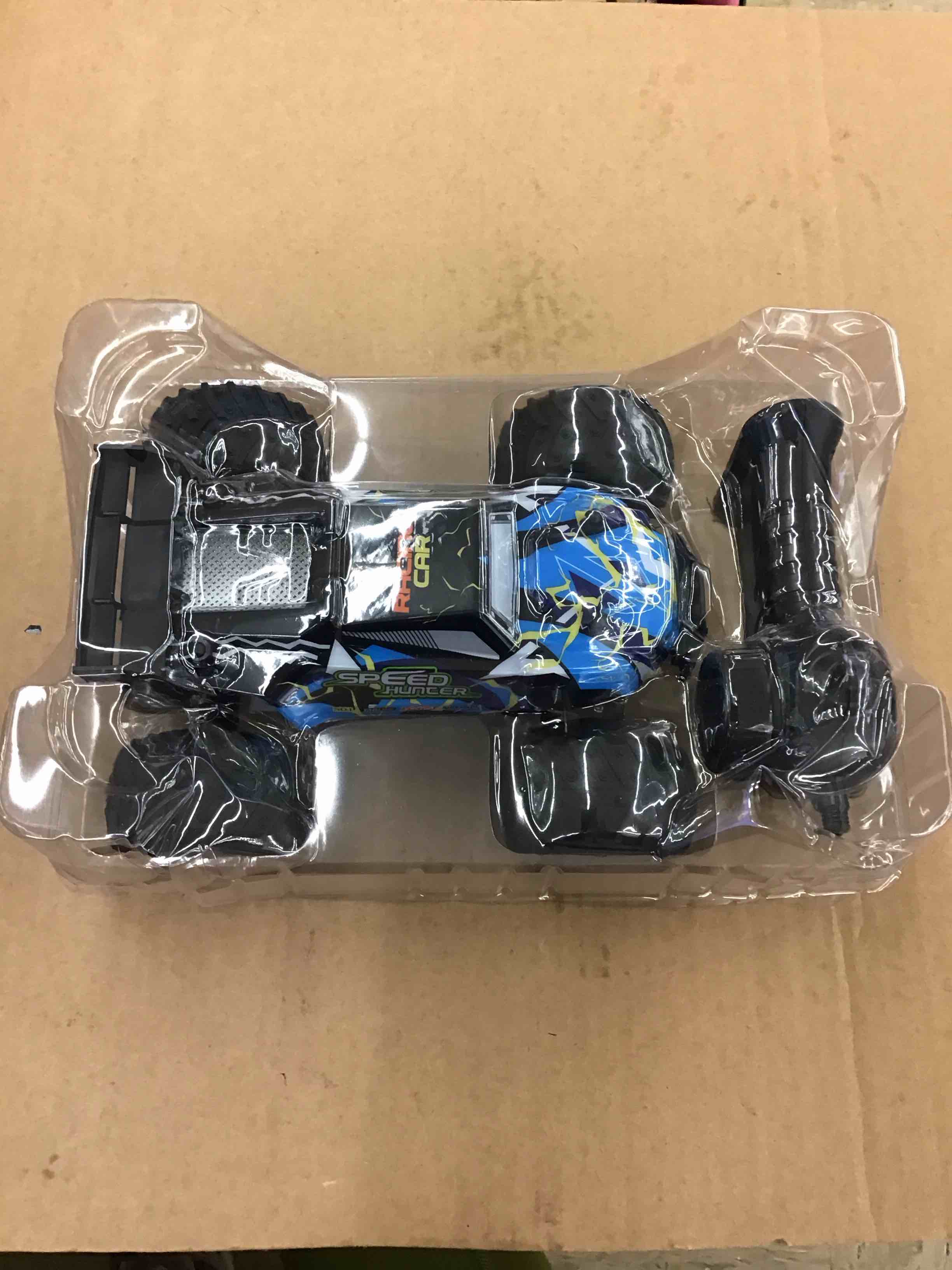 https://s3.amazonaws.com/lotting-images-prod/BoxBids/PPE2248346_1773431238071.jpeg