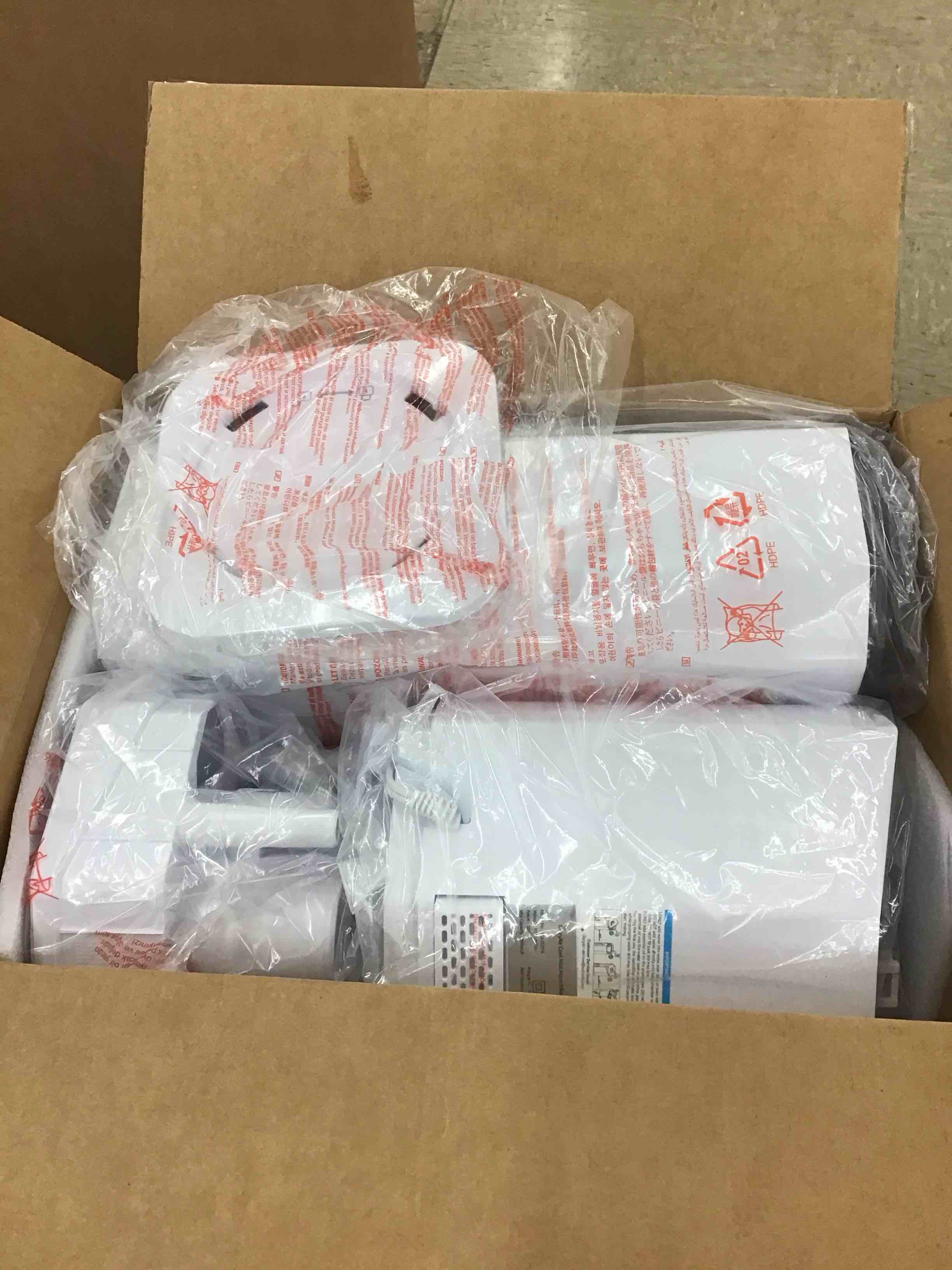 https://s3.amazonaws.com/lotting-images-prod/BoxBids/PPE2248356_1774372040425.jpeg