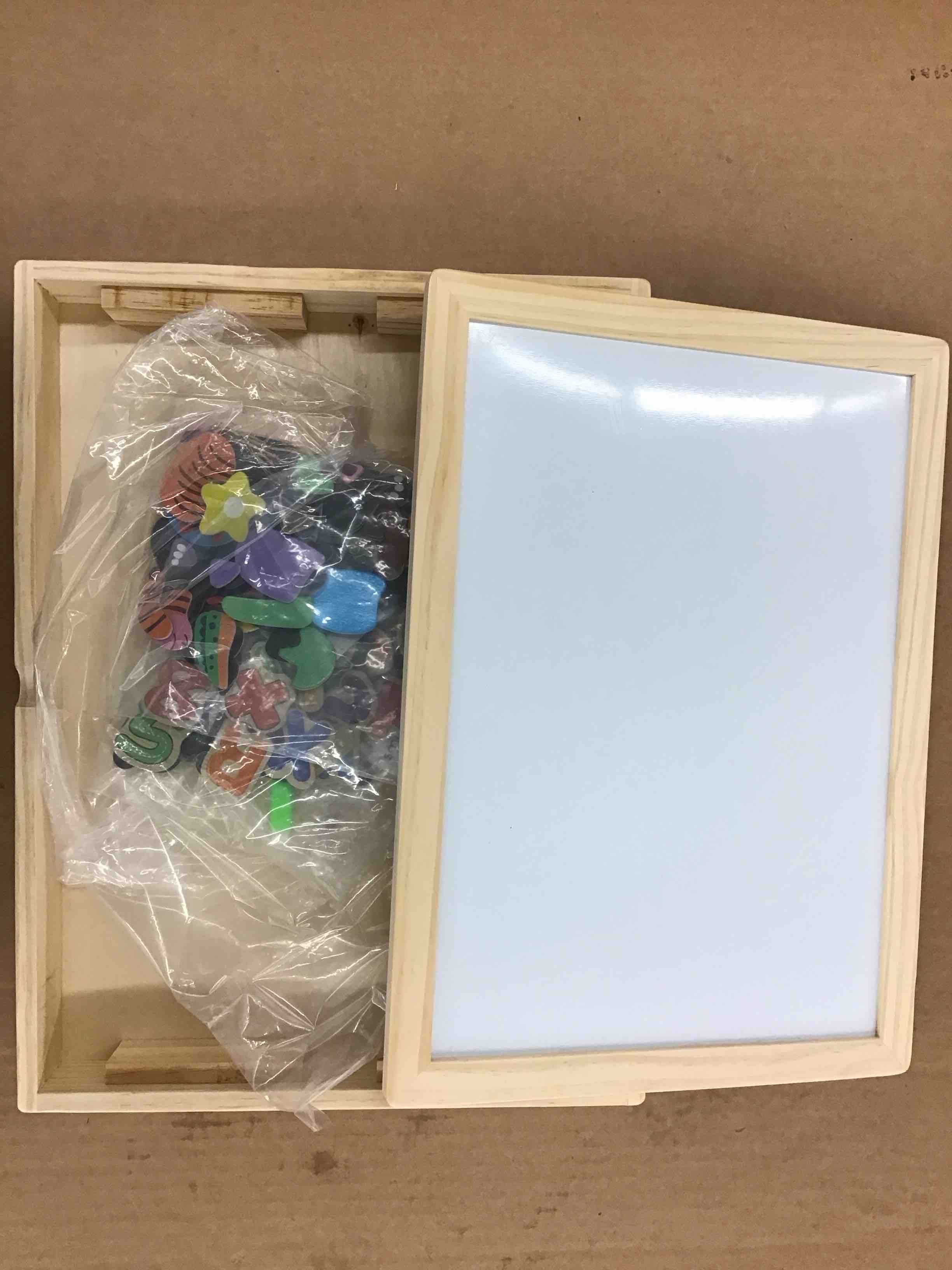 https://s3.amazonaws.com/lotting-images-prod/BoxBids/PPE2248371_1774373501109.jpeg