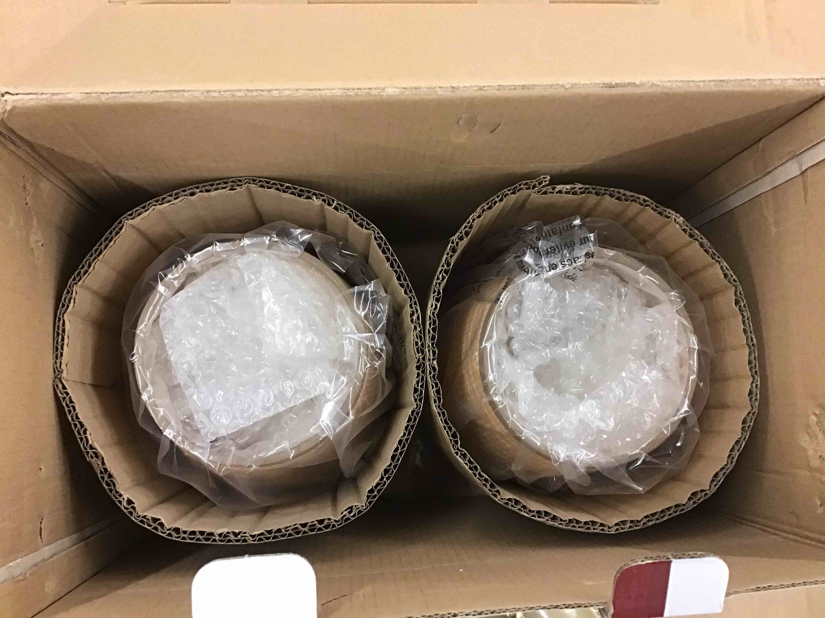 https://s3.amazonaws.com/lotting-images-prod/BoxBids/PPE2248391_1774380238169.jpeg
