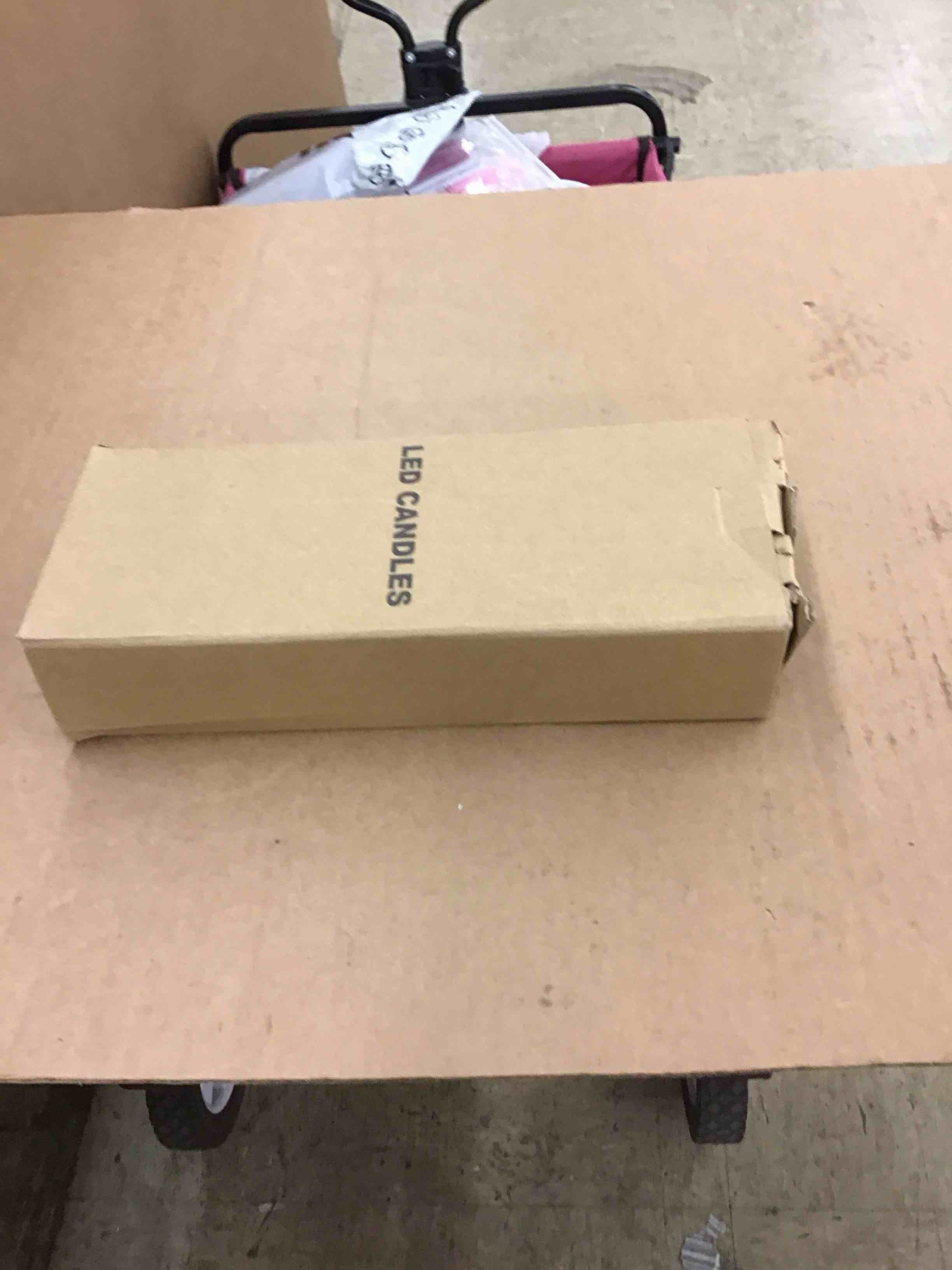 https://s3.amazonaws.com/lotting-images-prod/BoxBids/PPE2248433_1774446583997.jpeg