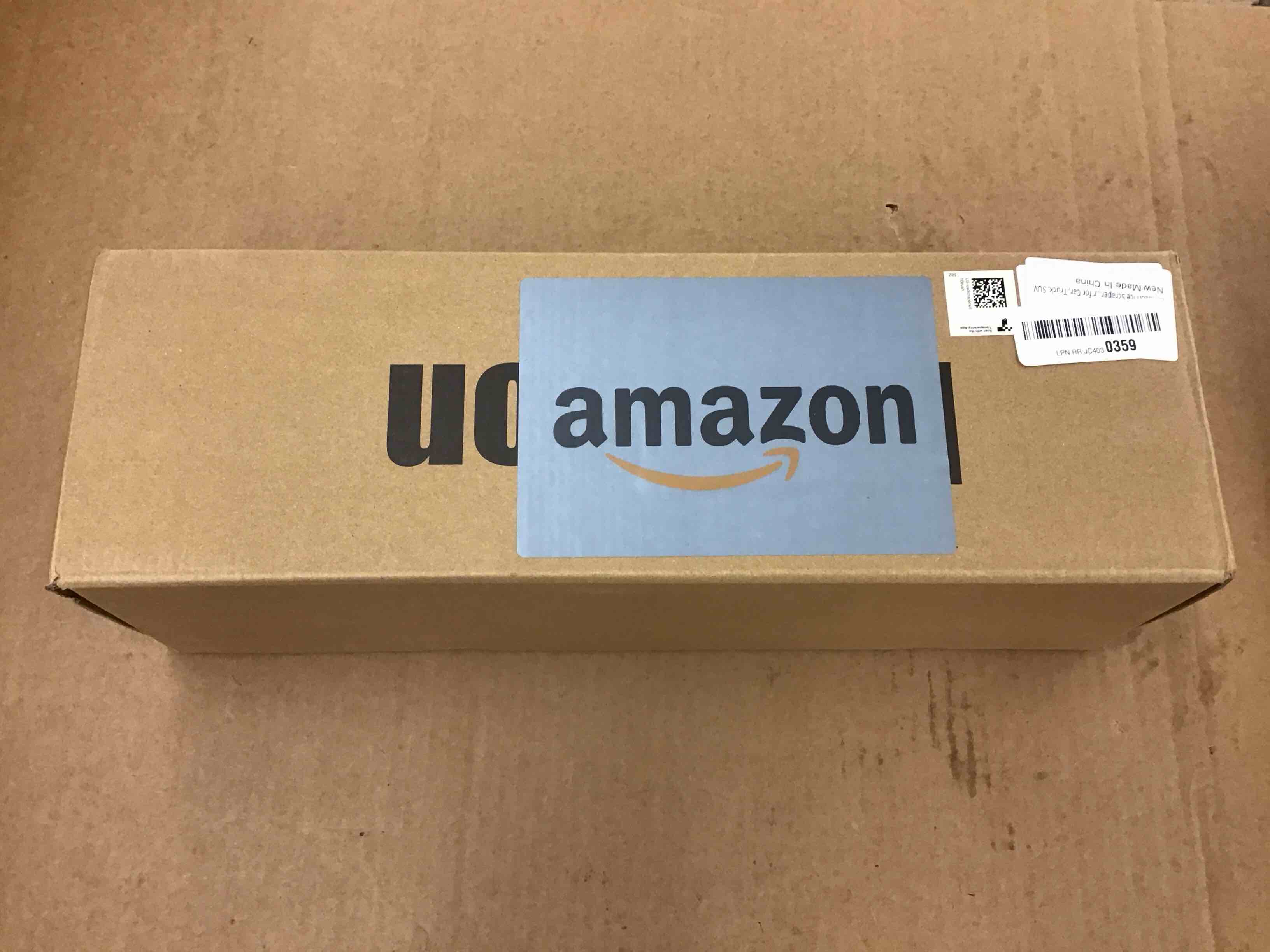 https://s3.amazonaws.com/lotting-images-prod/BoxBids/PPE2248493_1774461721441.jpeg