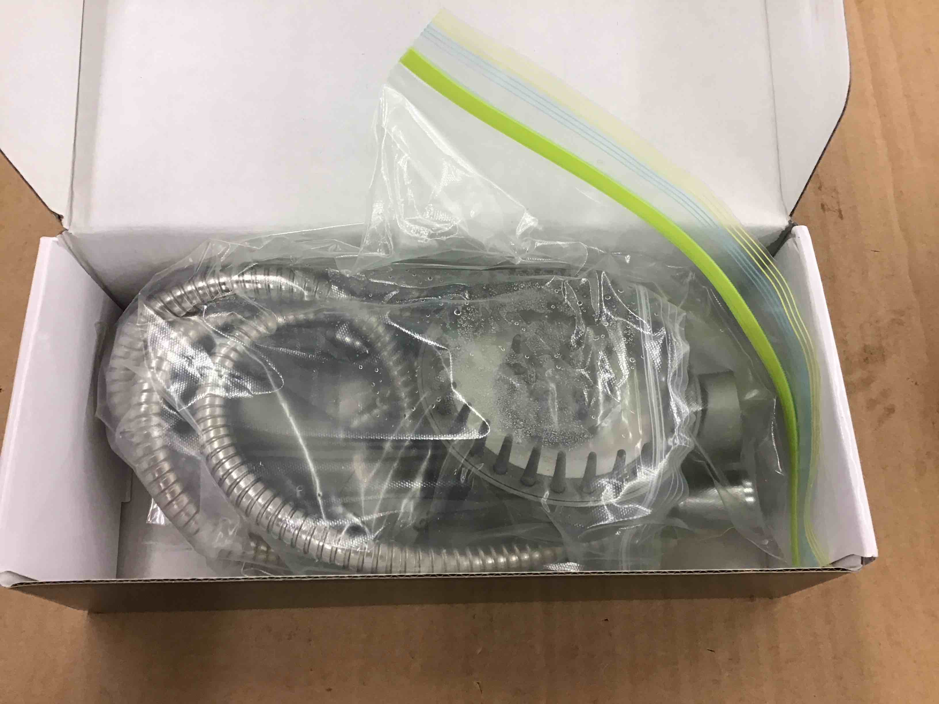 https://s3.amazonaws.com/lotting-images-prod/BoxBids/PPE2248512_1774465023458.jpeg