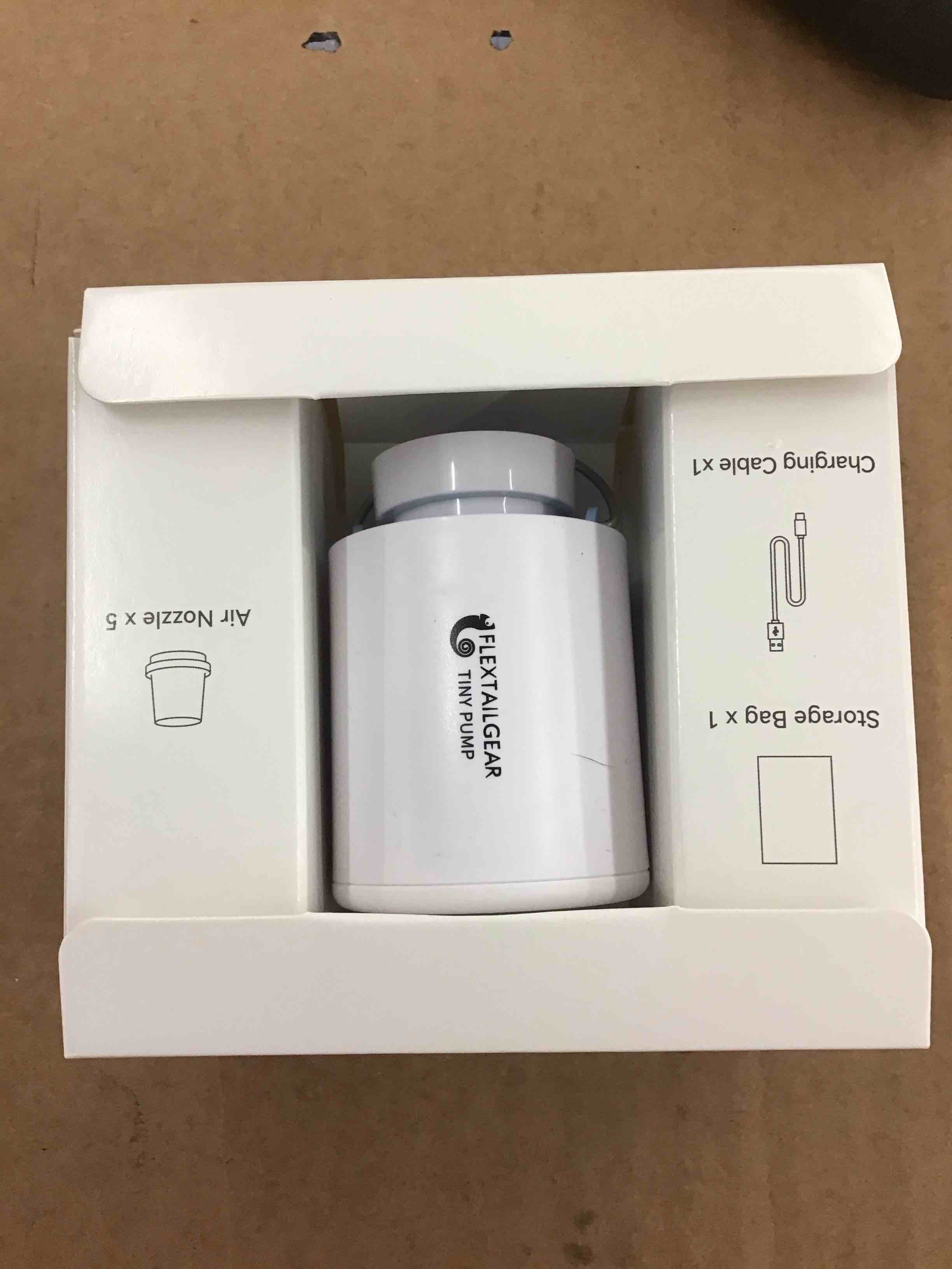 https://s3.amazonaws.com/lotting-images-prod/BoxBids/PPE2248556_1774615851964.jpeg