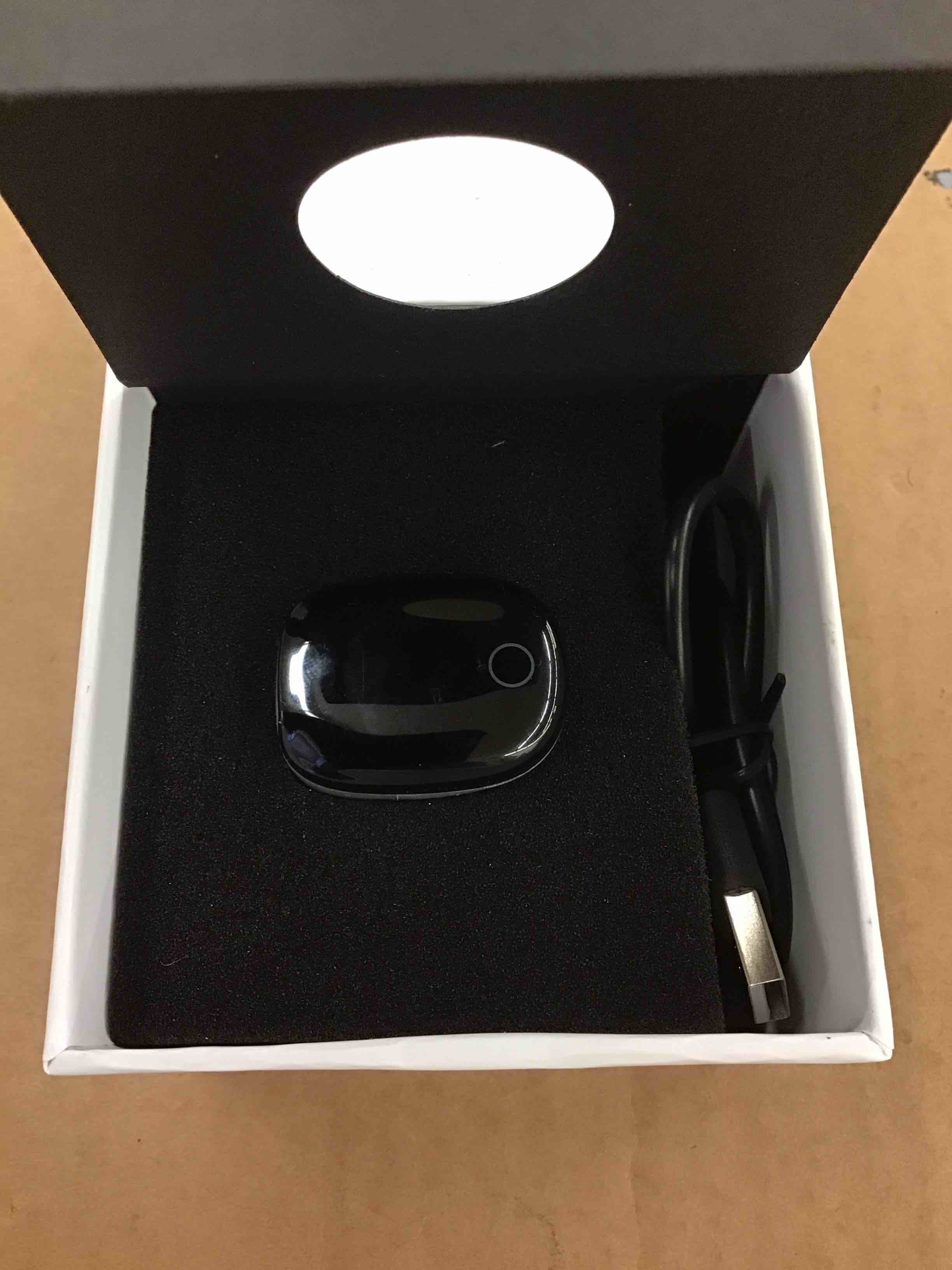 https://s3.amazonaws.com/lotting-images-prod/BoxBids/PPE2248567_1774616908479.jpeg