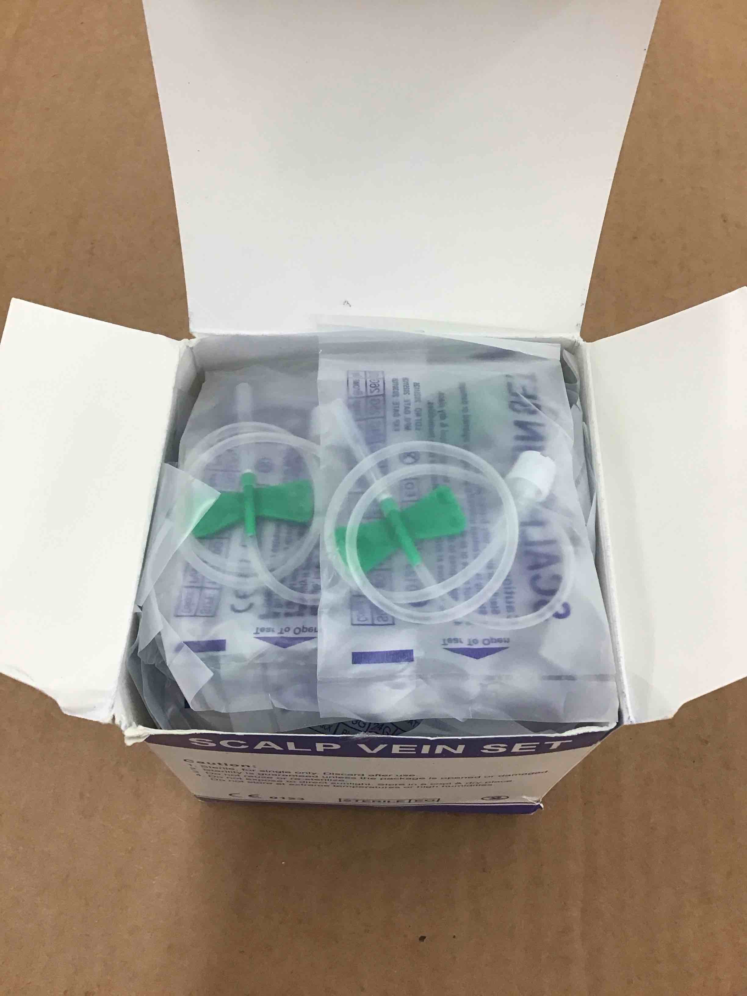 https://s3.amazonaws.com/lotting-images-prod/BoxBids/PPE2248577_1774617903751.jpeg
